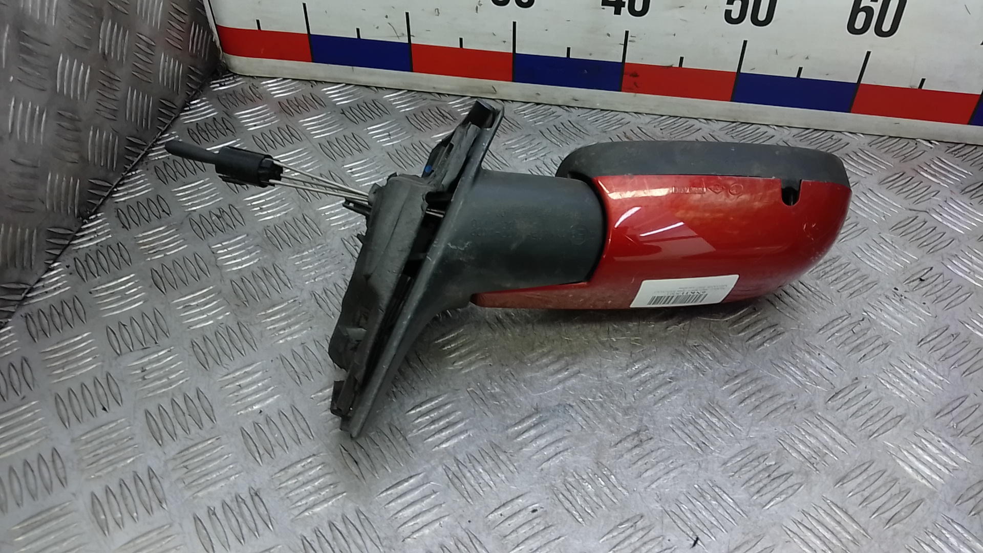 Зеркало правое электрическое