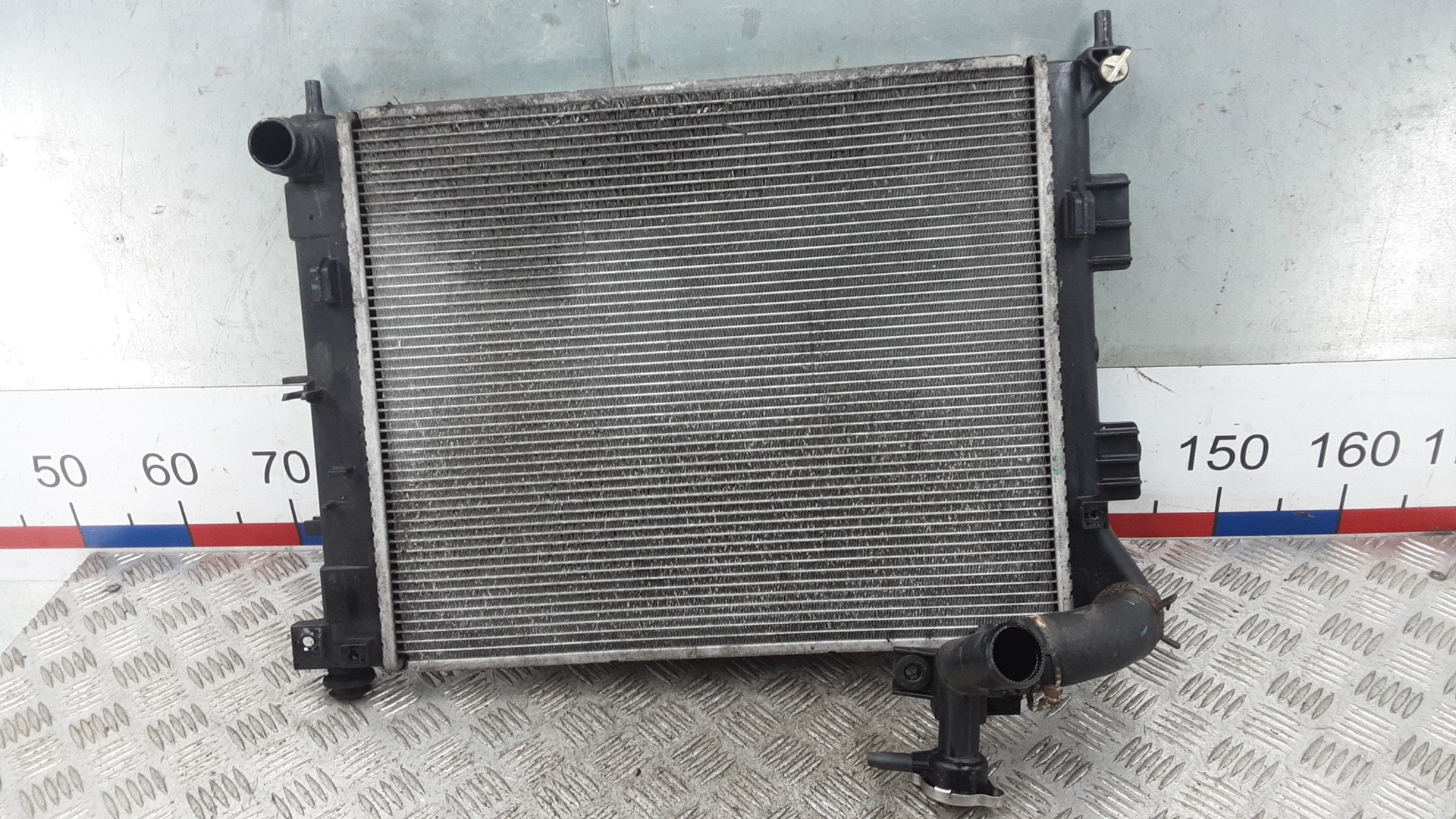 Радиатор охлаждения двигателя основной