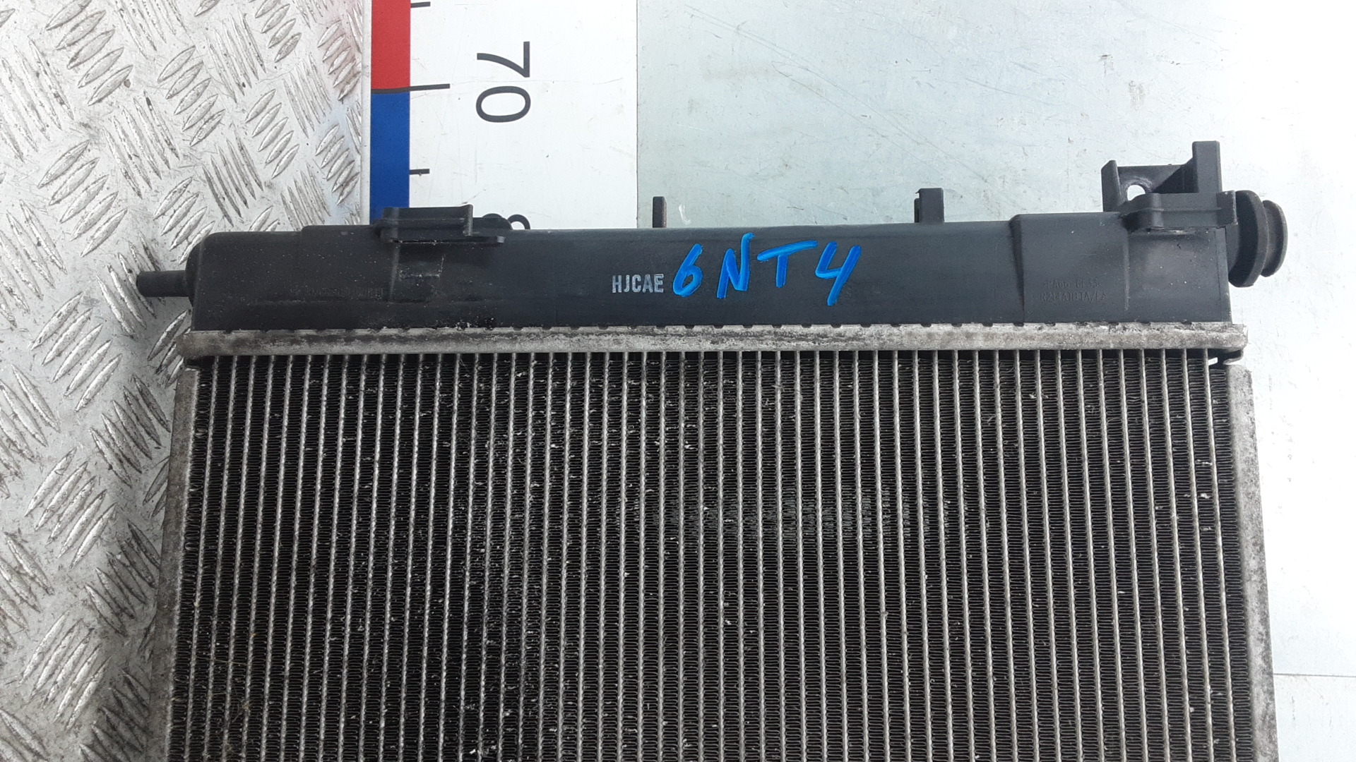 Радиатор охлаждения двигателя основной