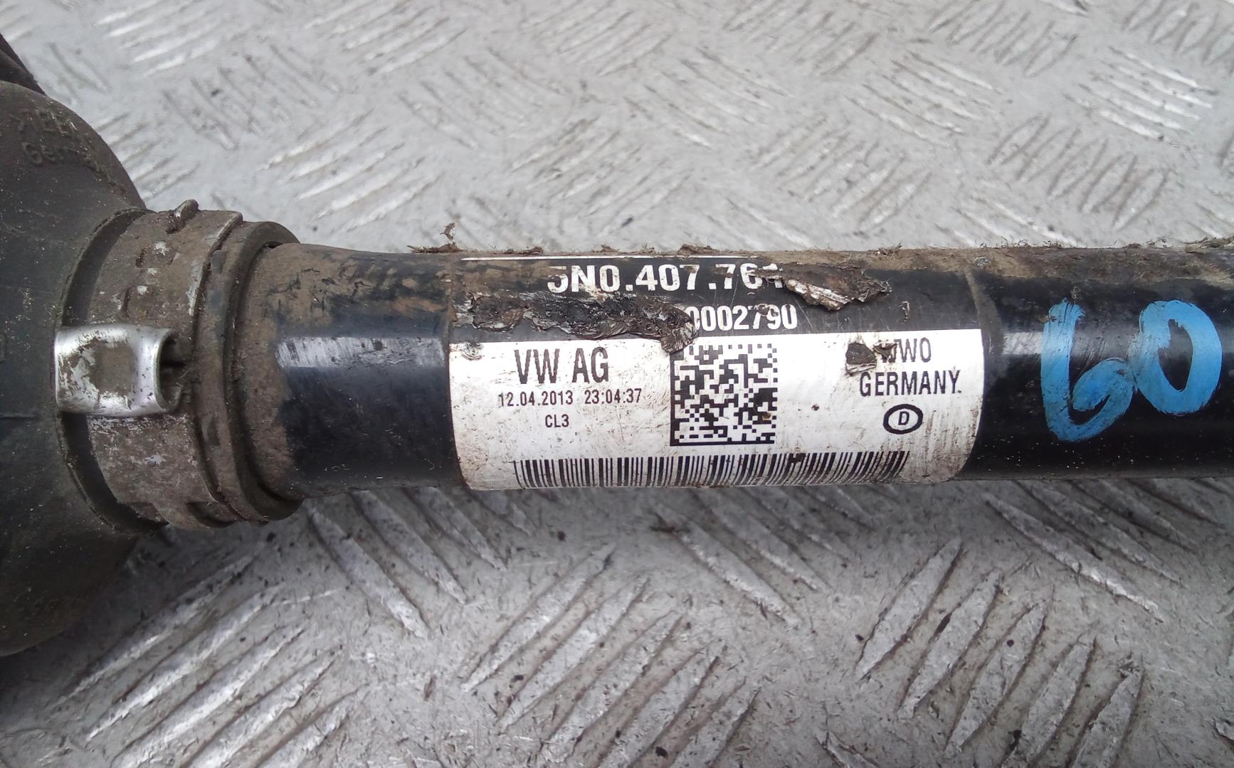 Полуось передняя левая