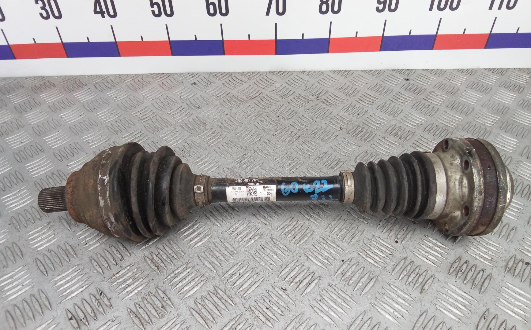 Полуось передняя левая