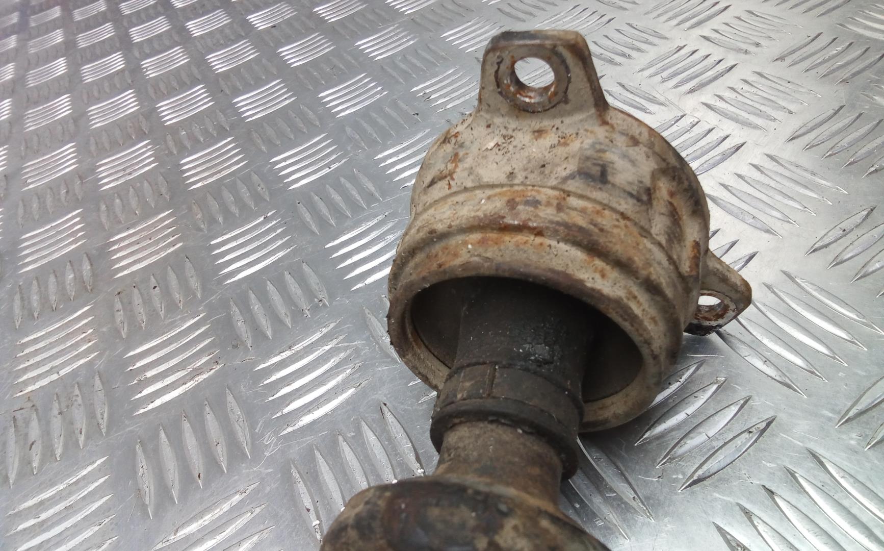 Вал карданный