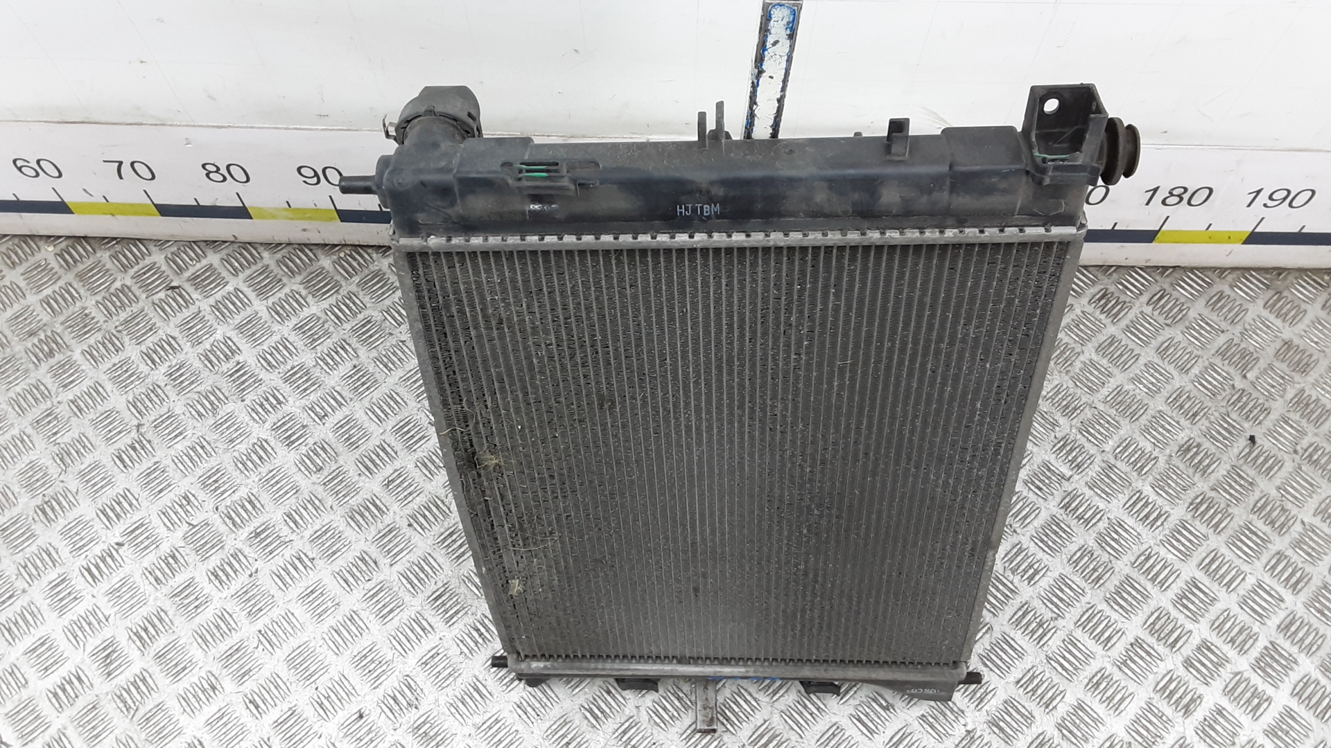 Радиатор охлаждения двигателя основной