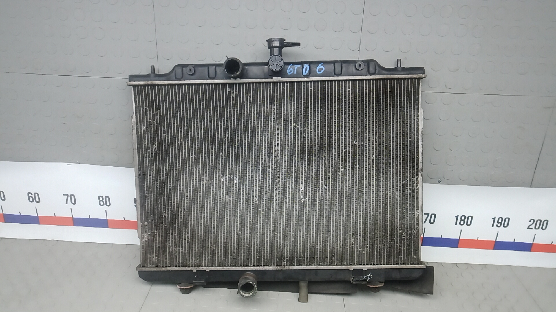 Радиатор охлаждения двигателя основной