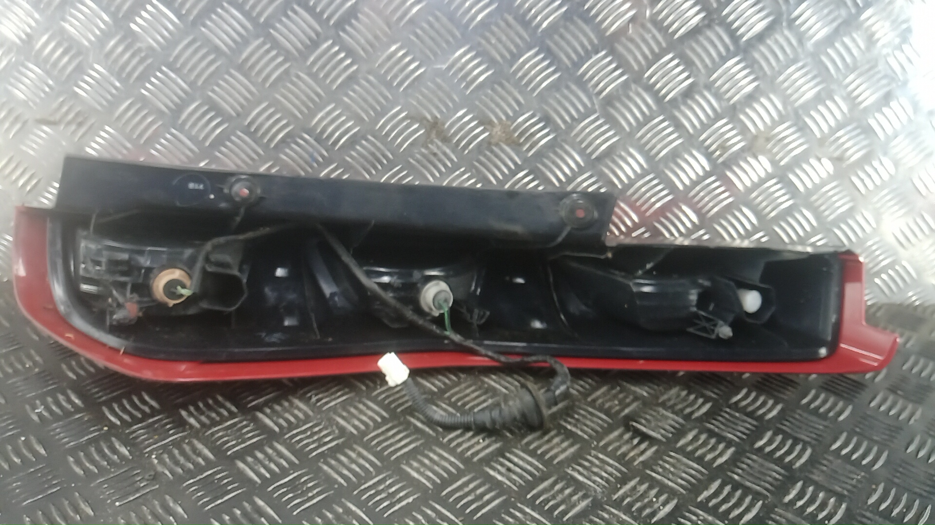 Фонарь задний левый