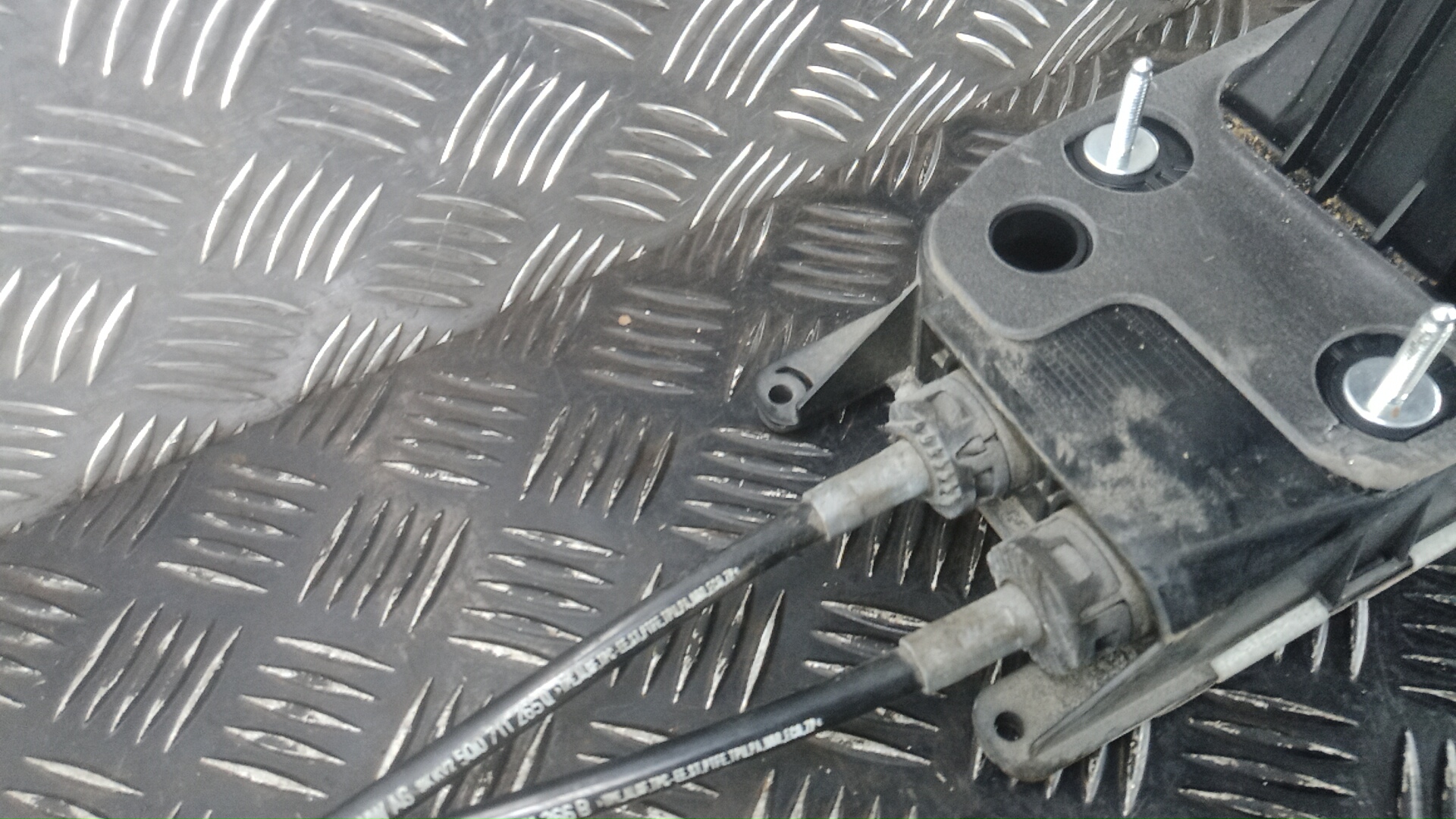 Кулиса МКПП / АКПП