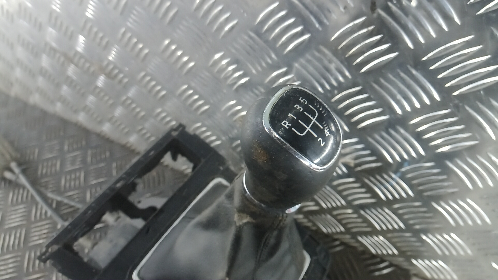 Кулиса МКПП / АКПП