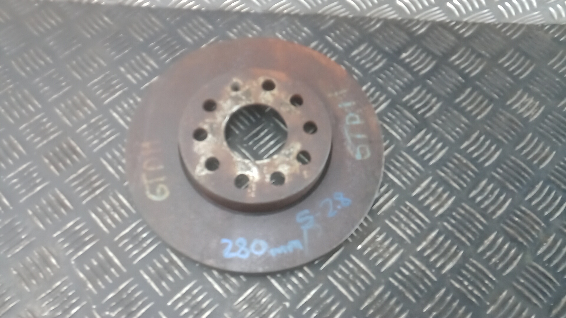 Диск тормозной передний вентилируемый