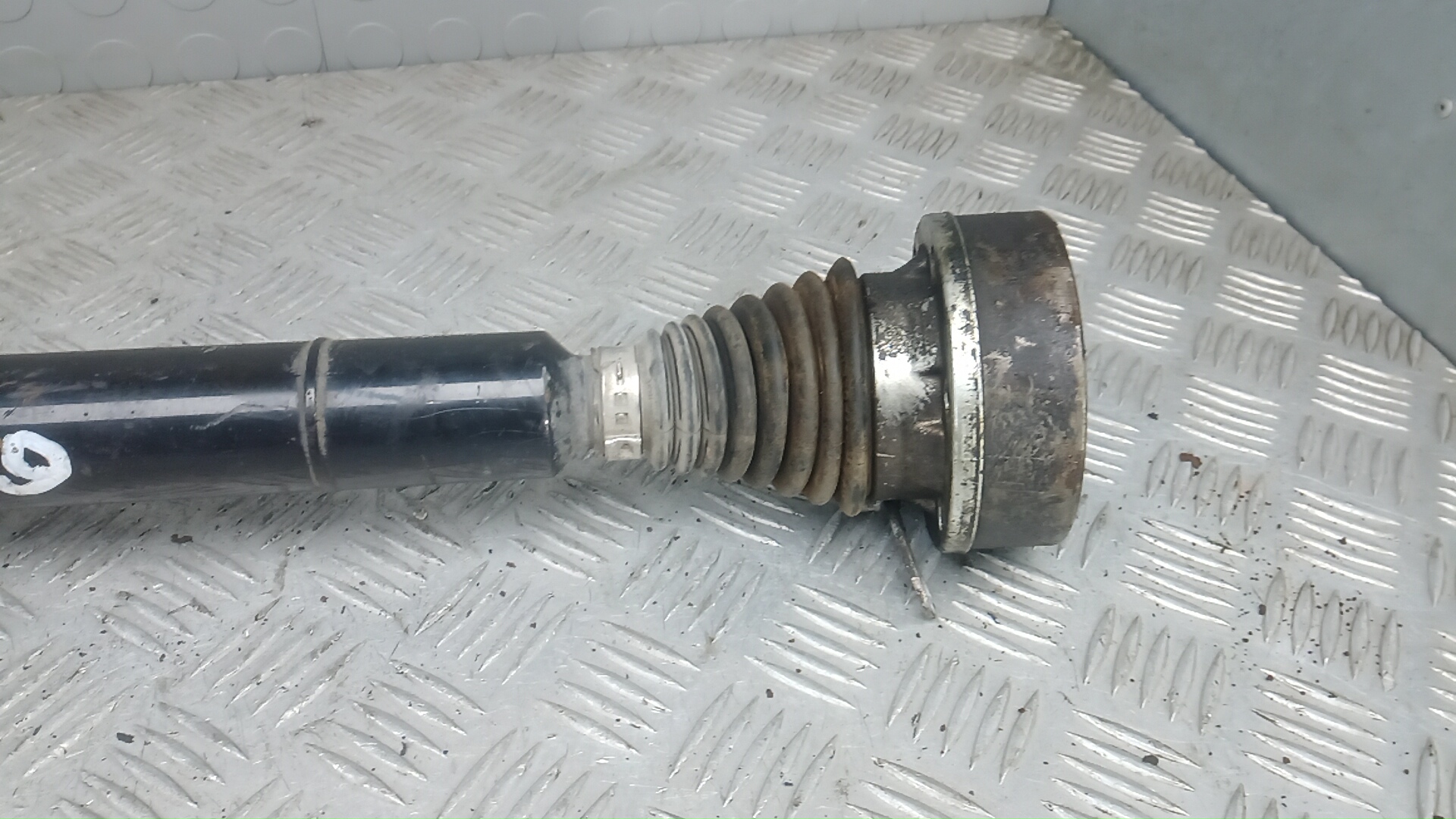 Полуось передняя правая