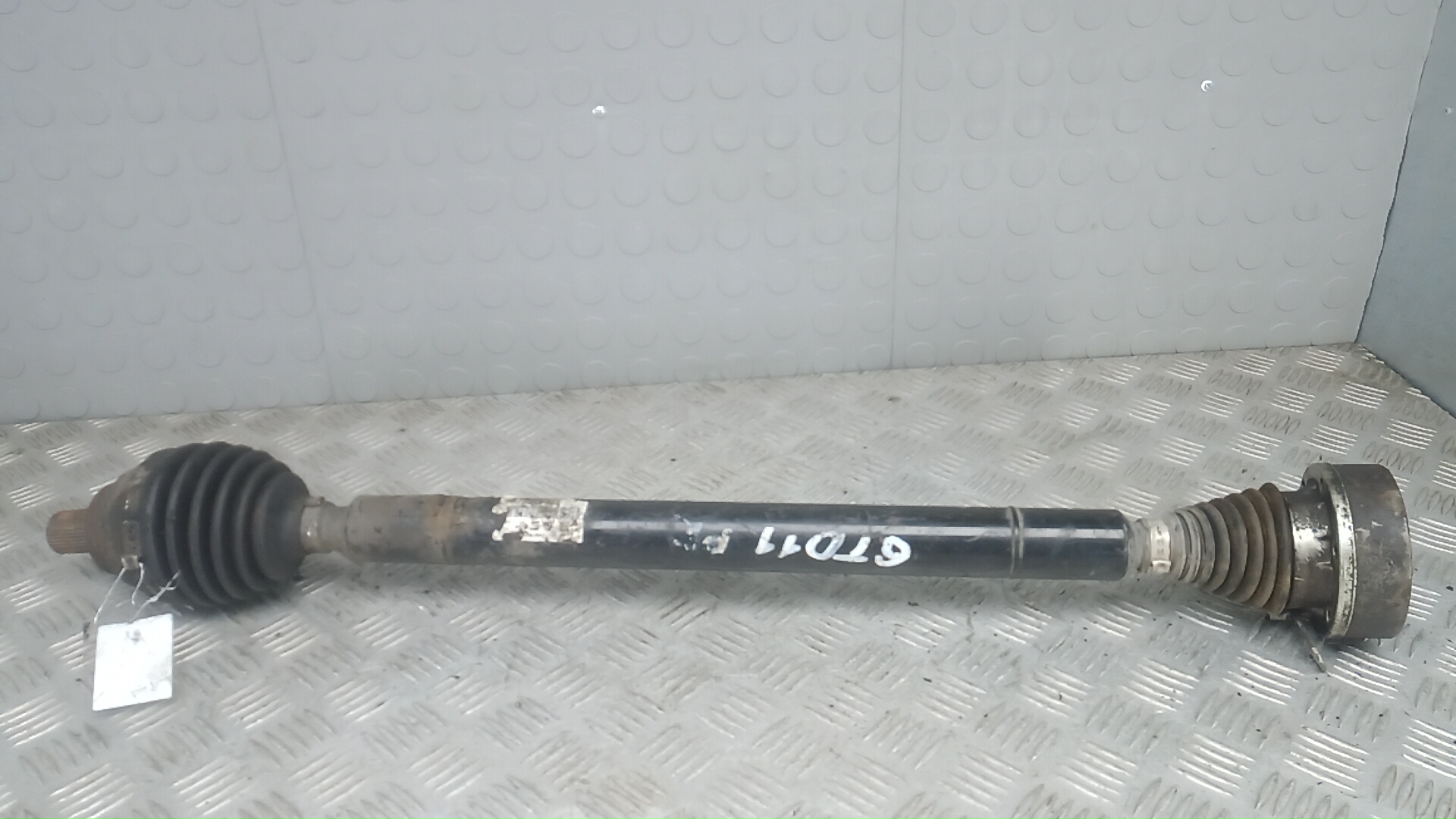 Полуось передняя правая