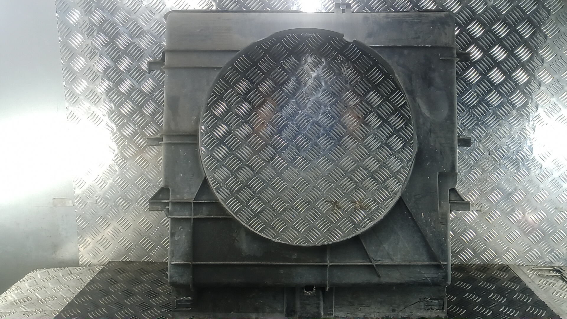 Диффузор вентилятора