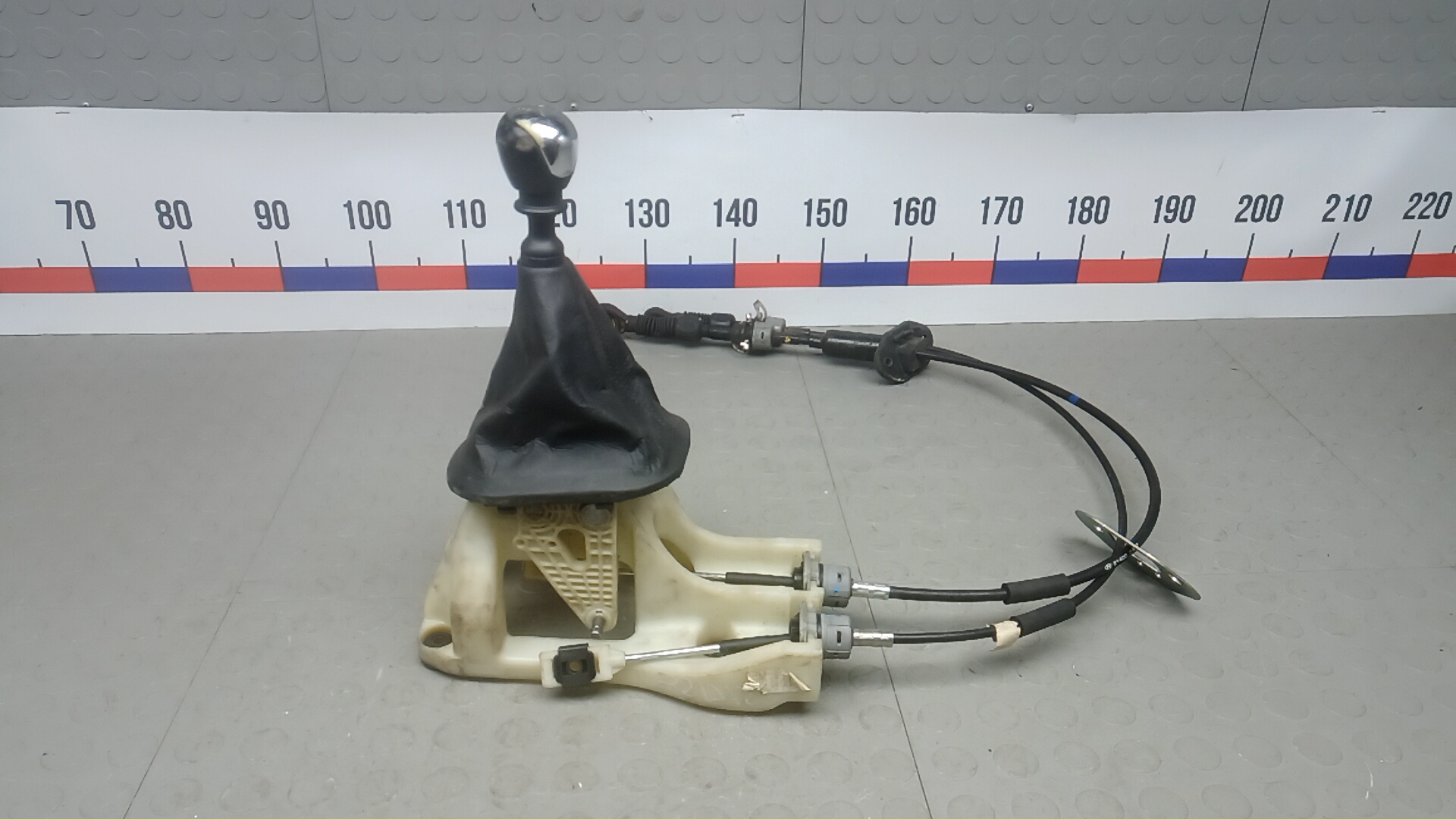 Кулиса МКПП / АКПП