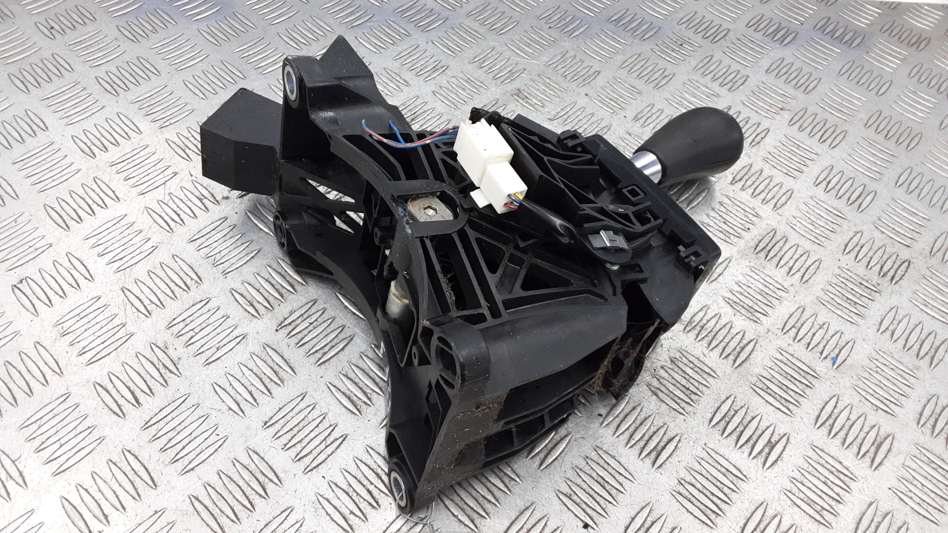 Кулиса МКПП / АКПП