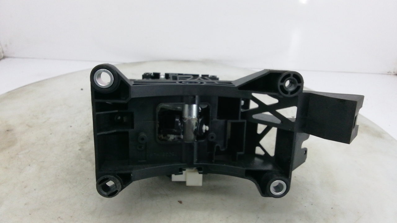 Кулиса МКПП / АКПП