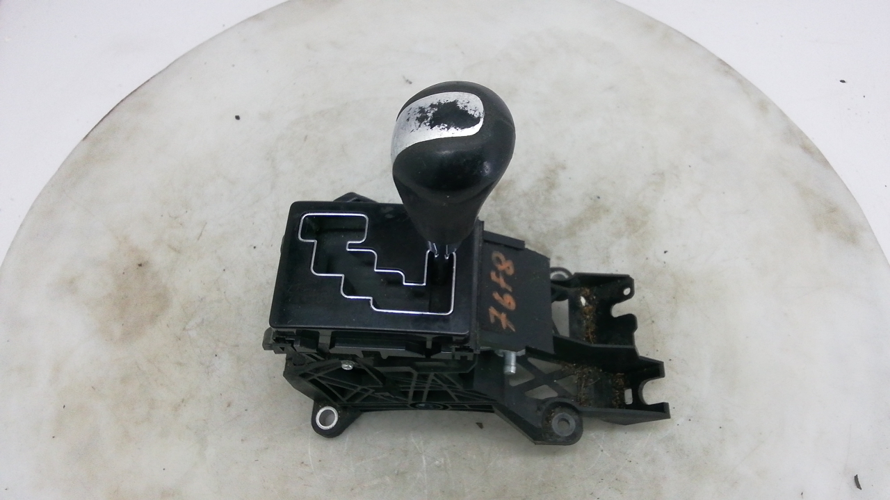 Кулиса МКПП / АКПП