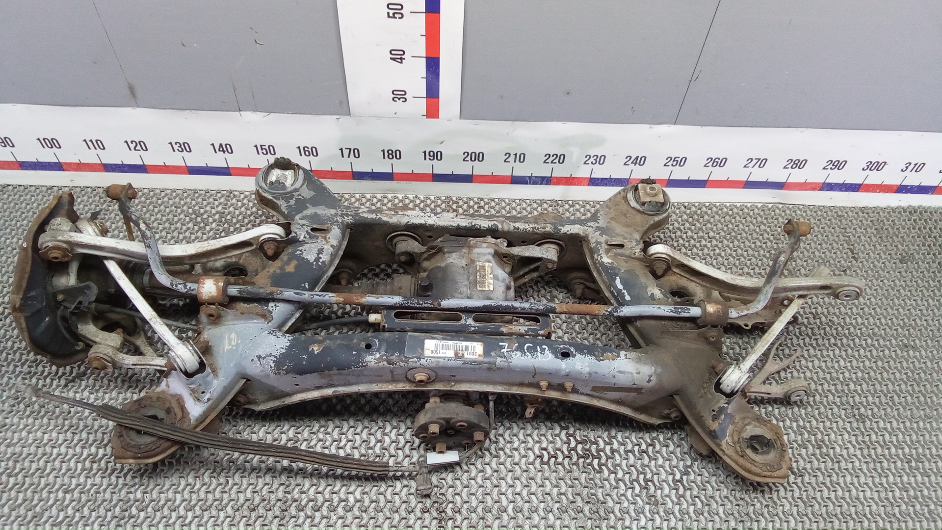 Мост задний