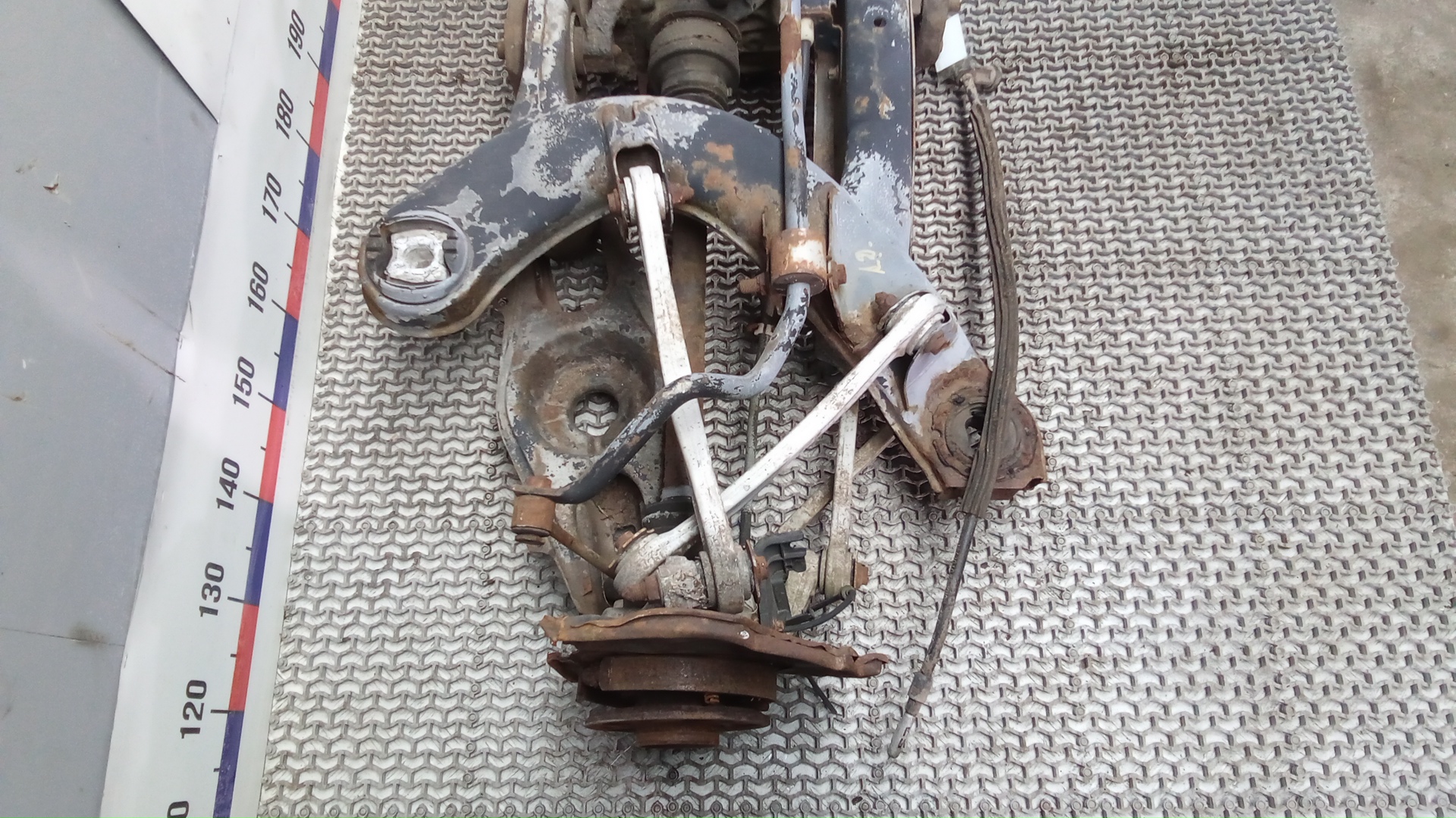 Мост задний