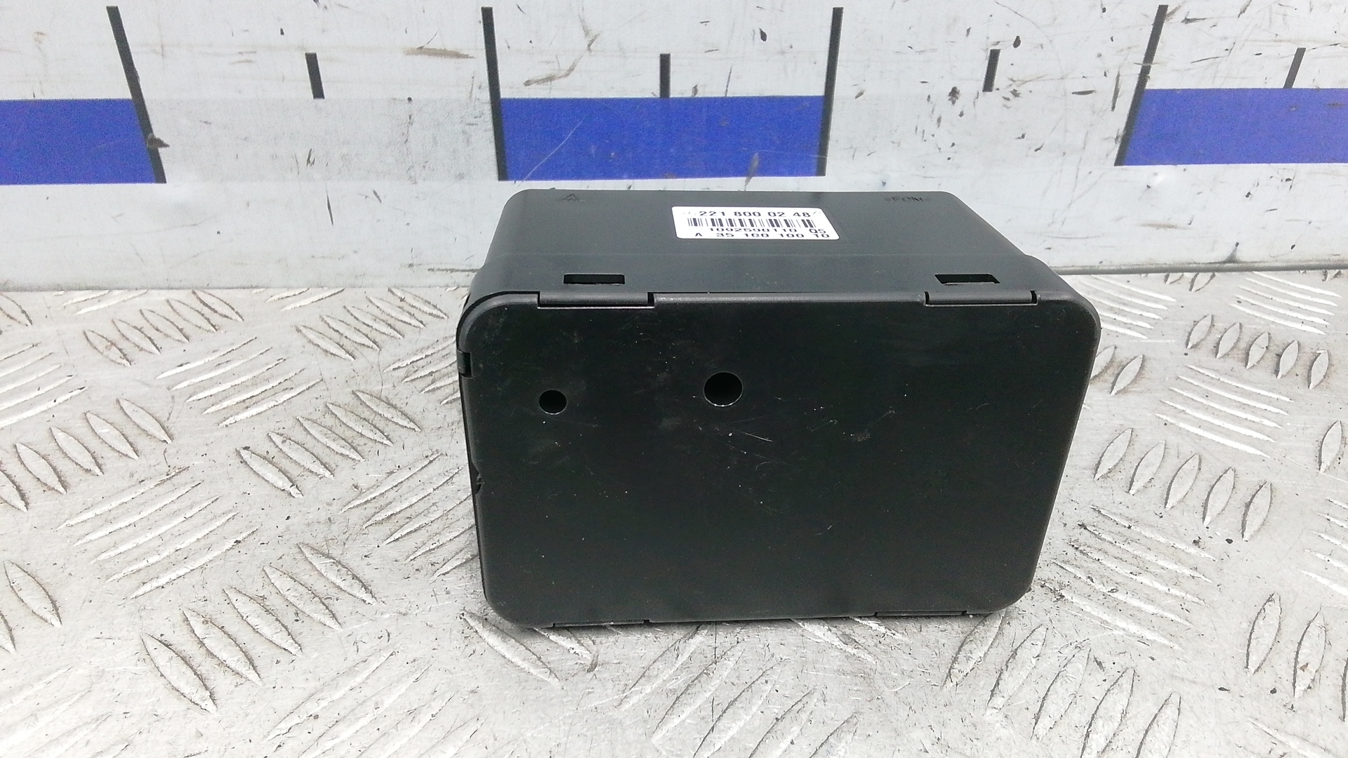 Вакуумное устройство системы центрального замка