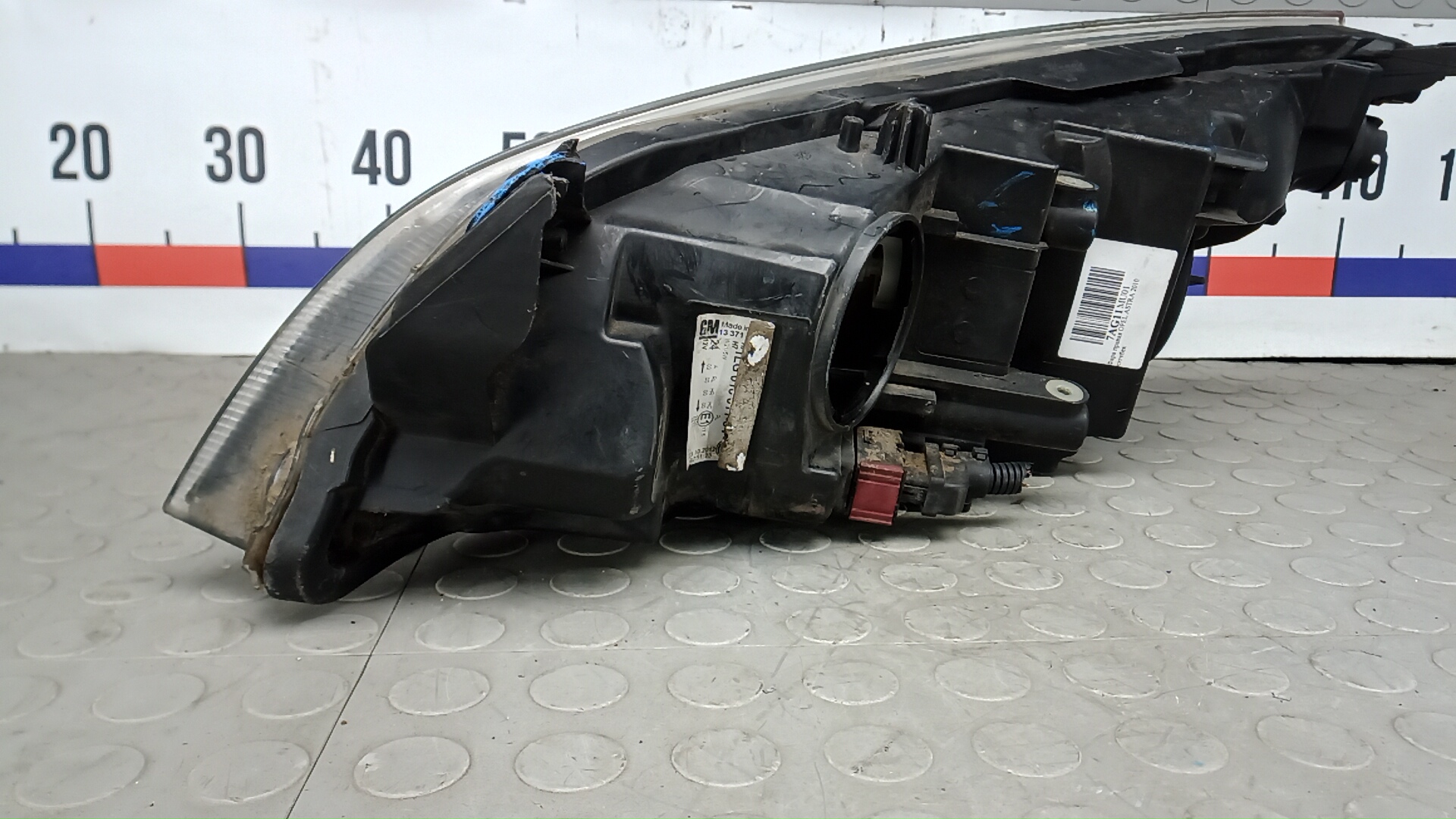 Фара правая