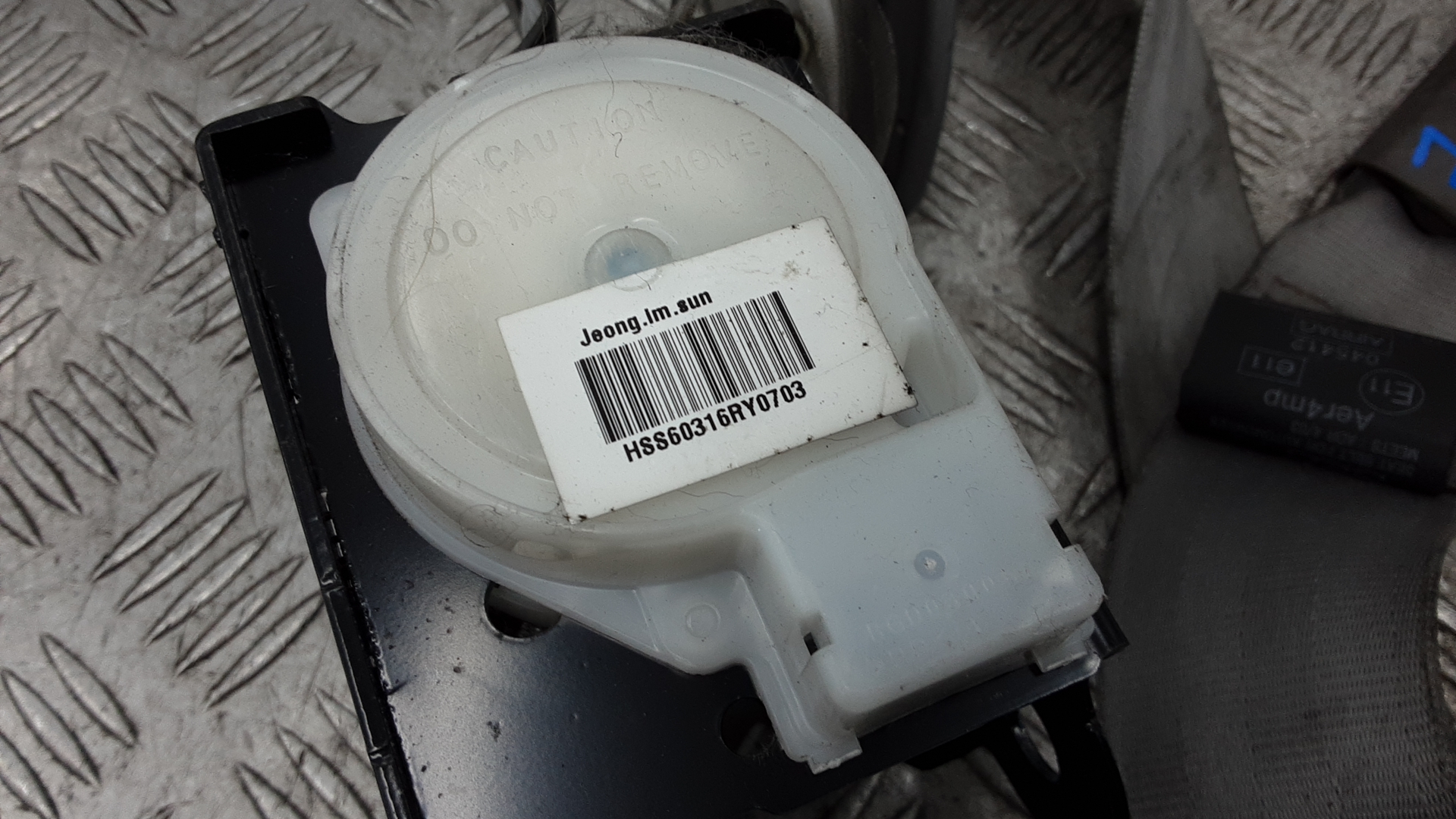 Ремень безопасности с пиропатроном