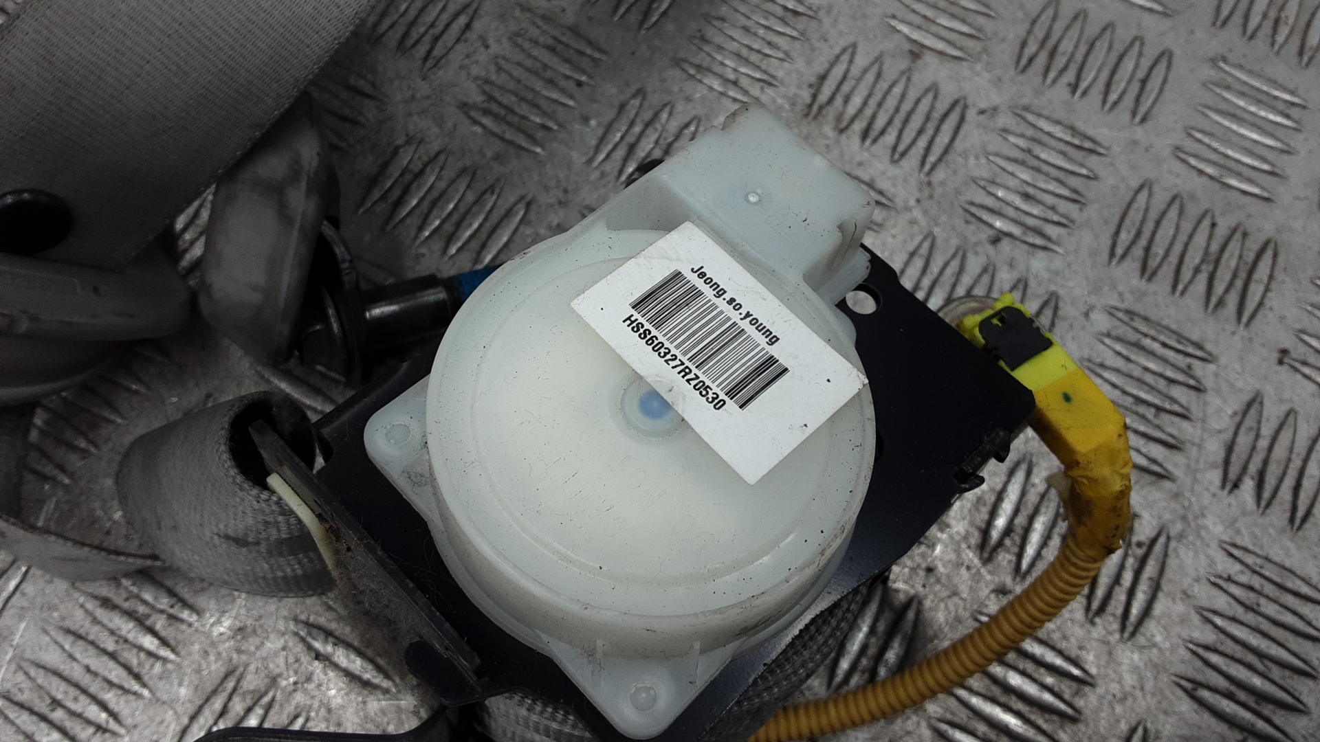 Ремень безопасности с пиропатроном