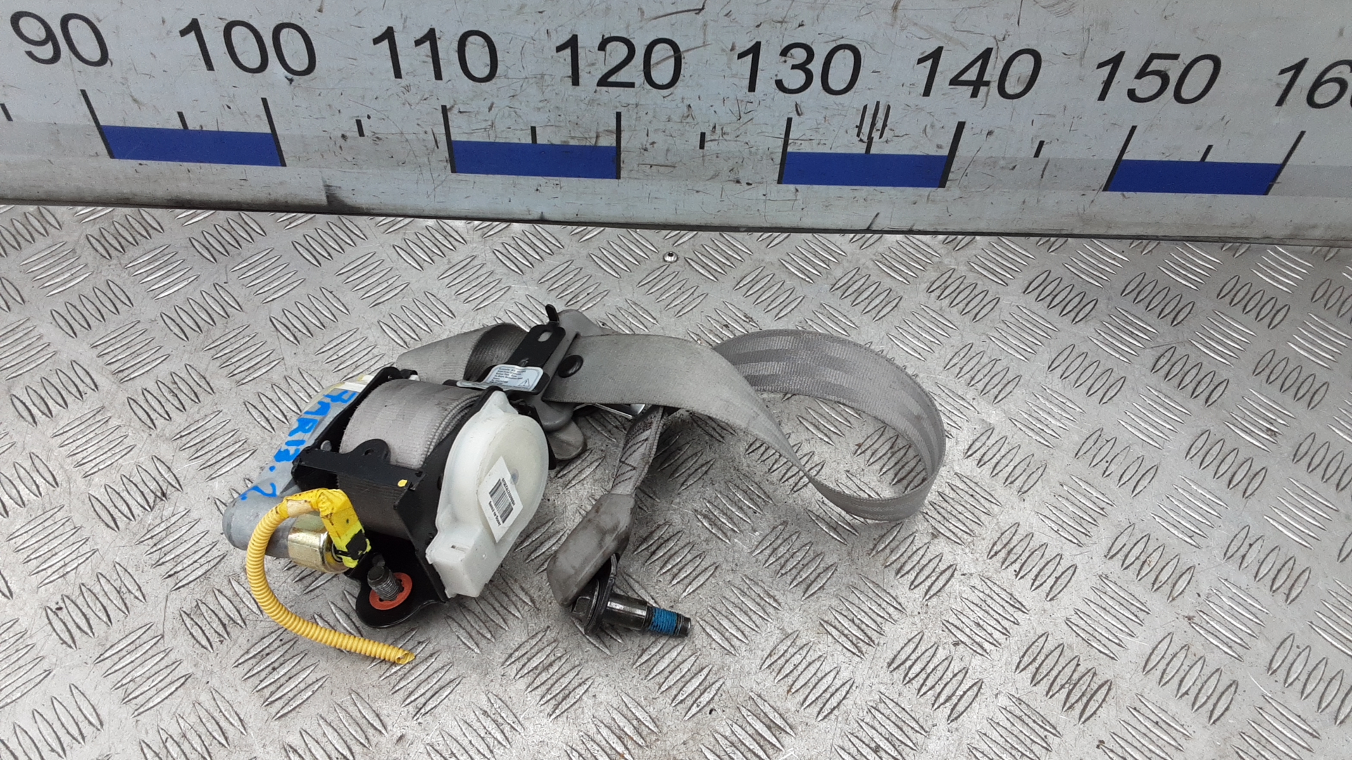 Ремень безопасности с пиропатроном