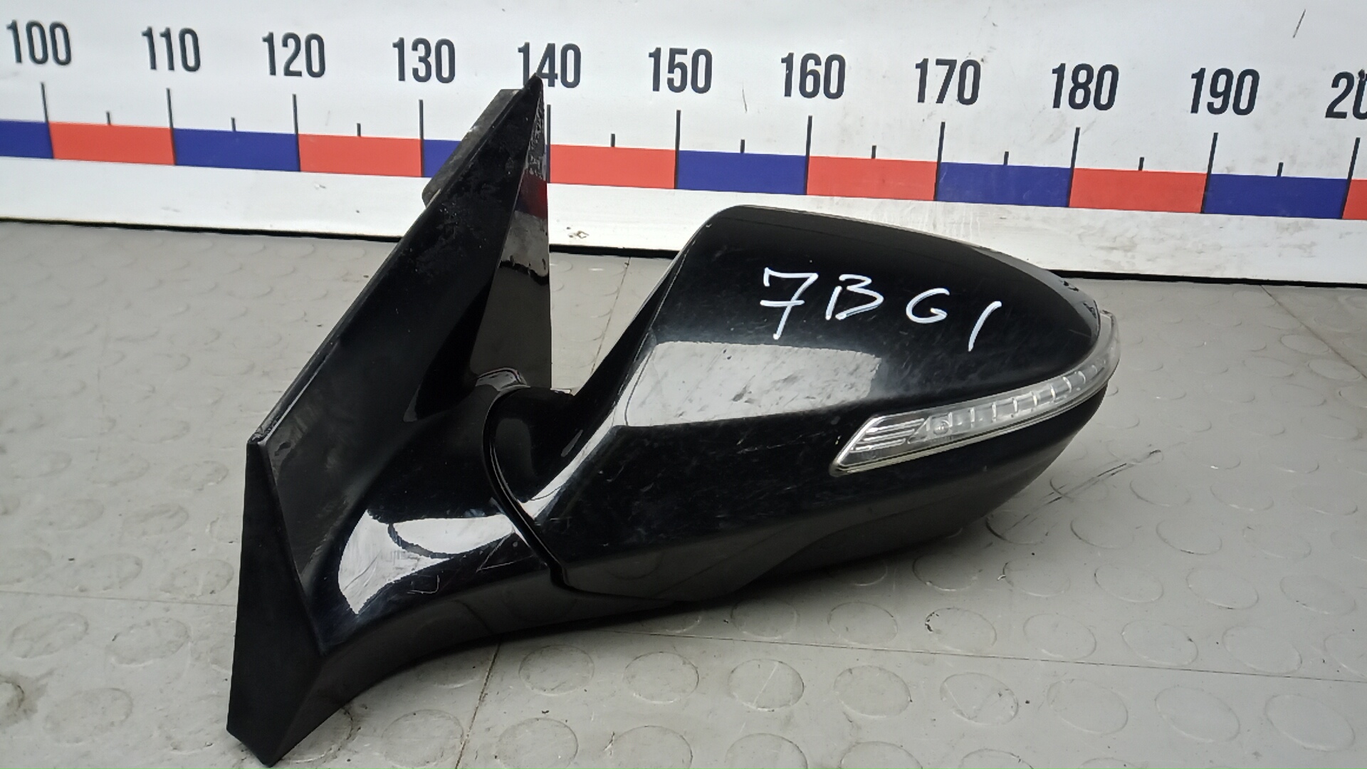 Зеркало левое электрическое