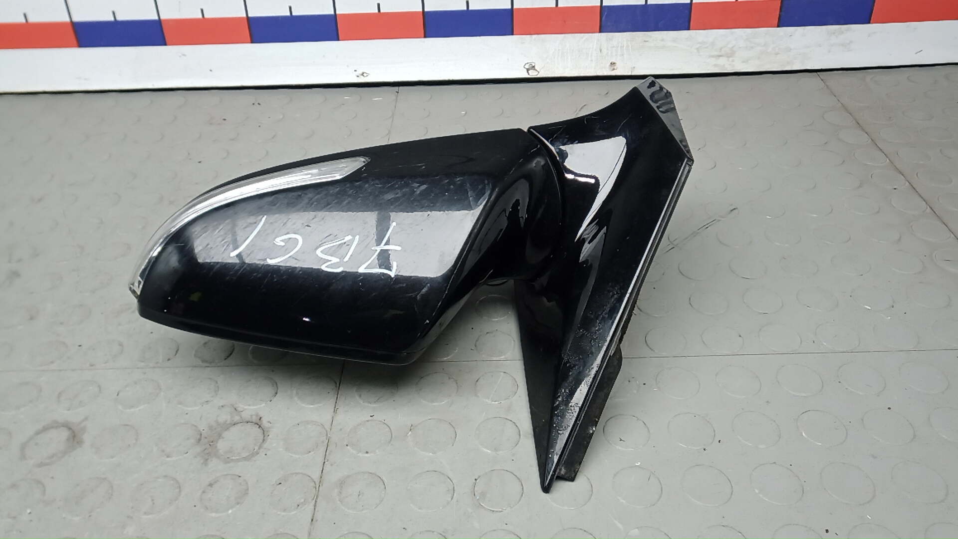 Зеркало левое электрическое