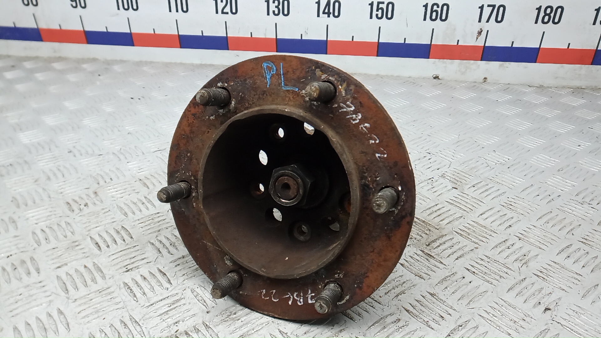 Ступица передняя