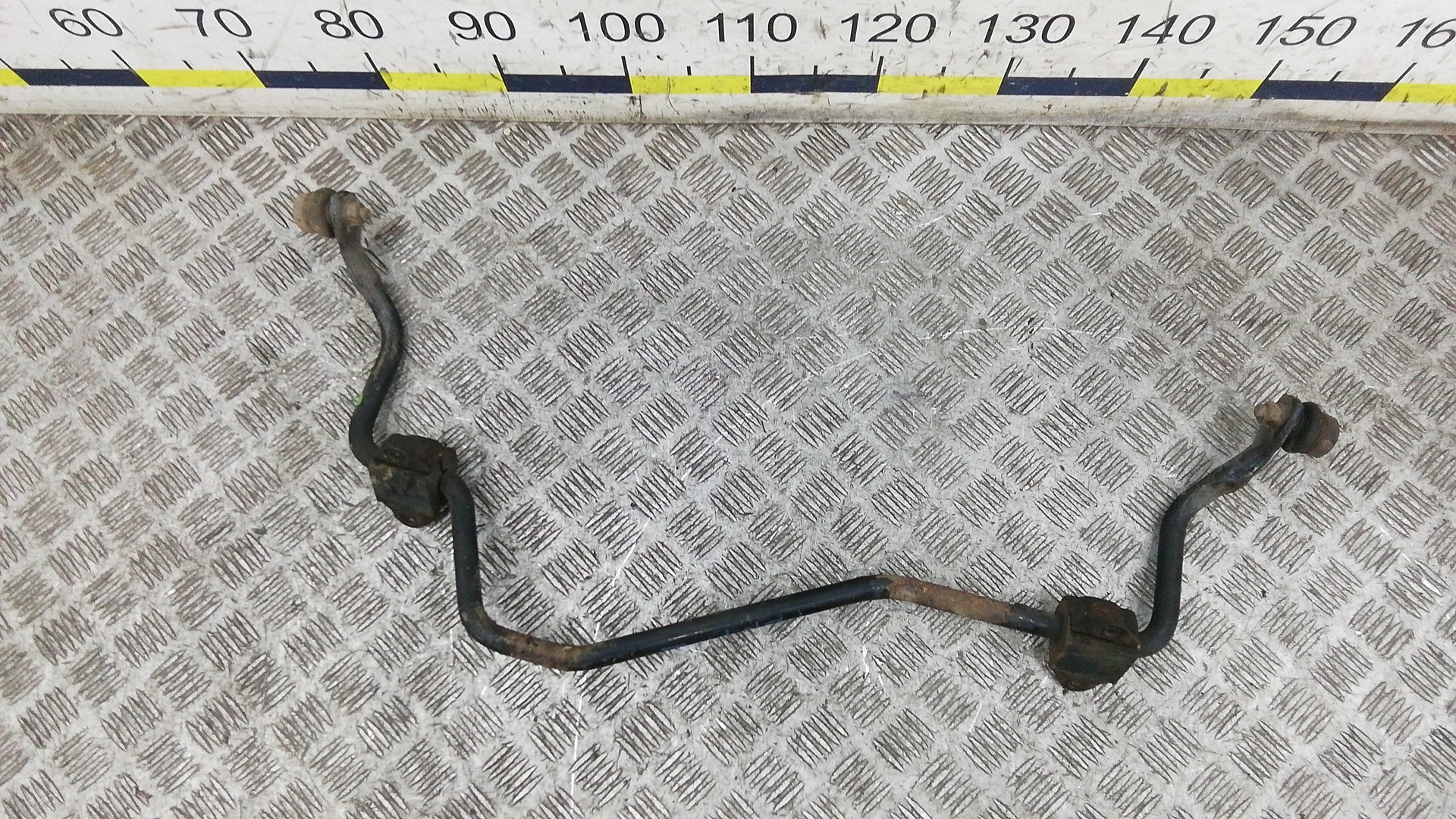 Стабилизатор задний