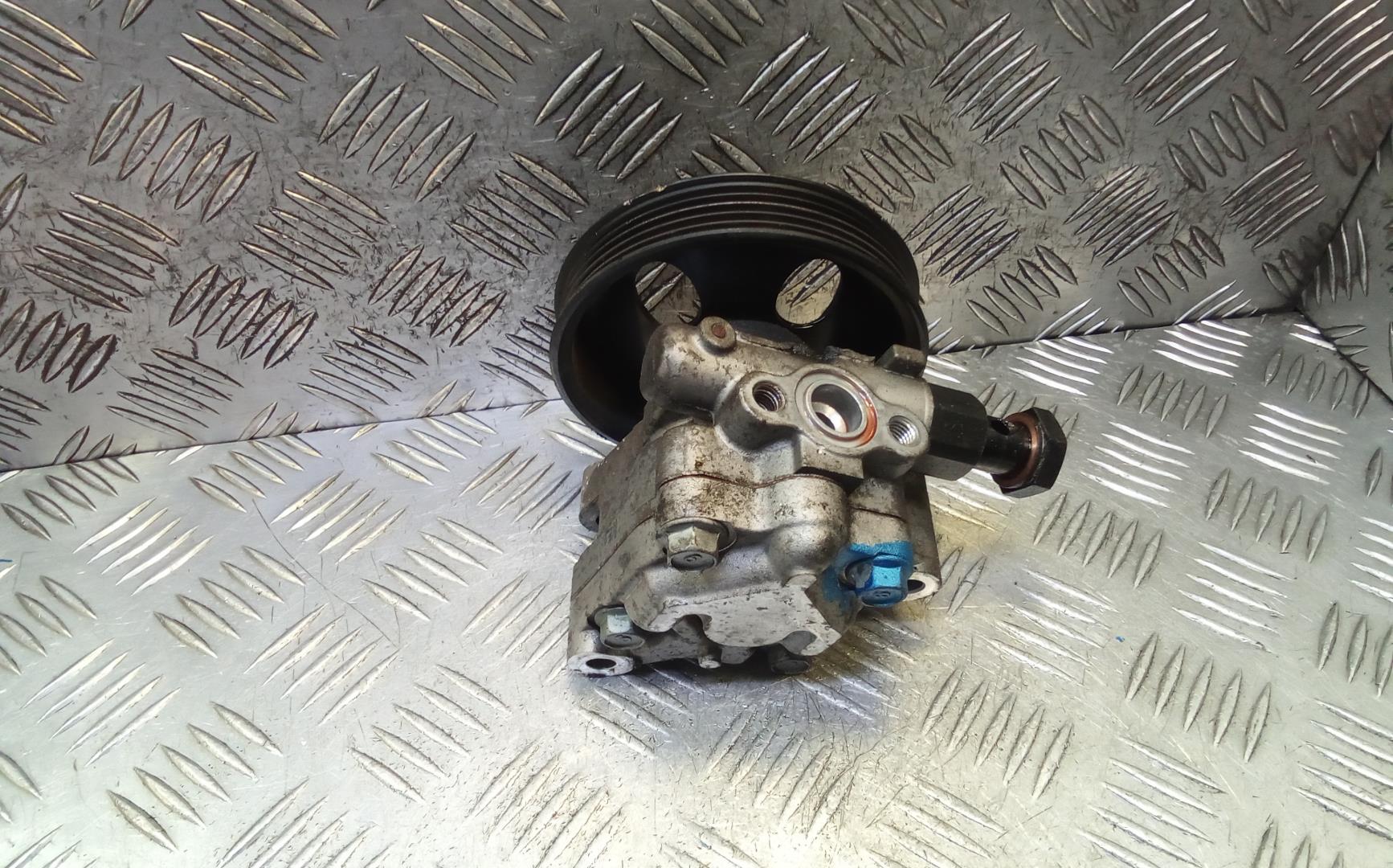 Насос ГУР (гидроусилитель руля)