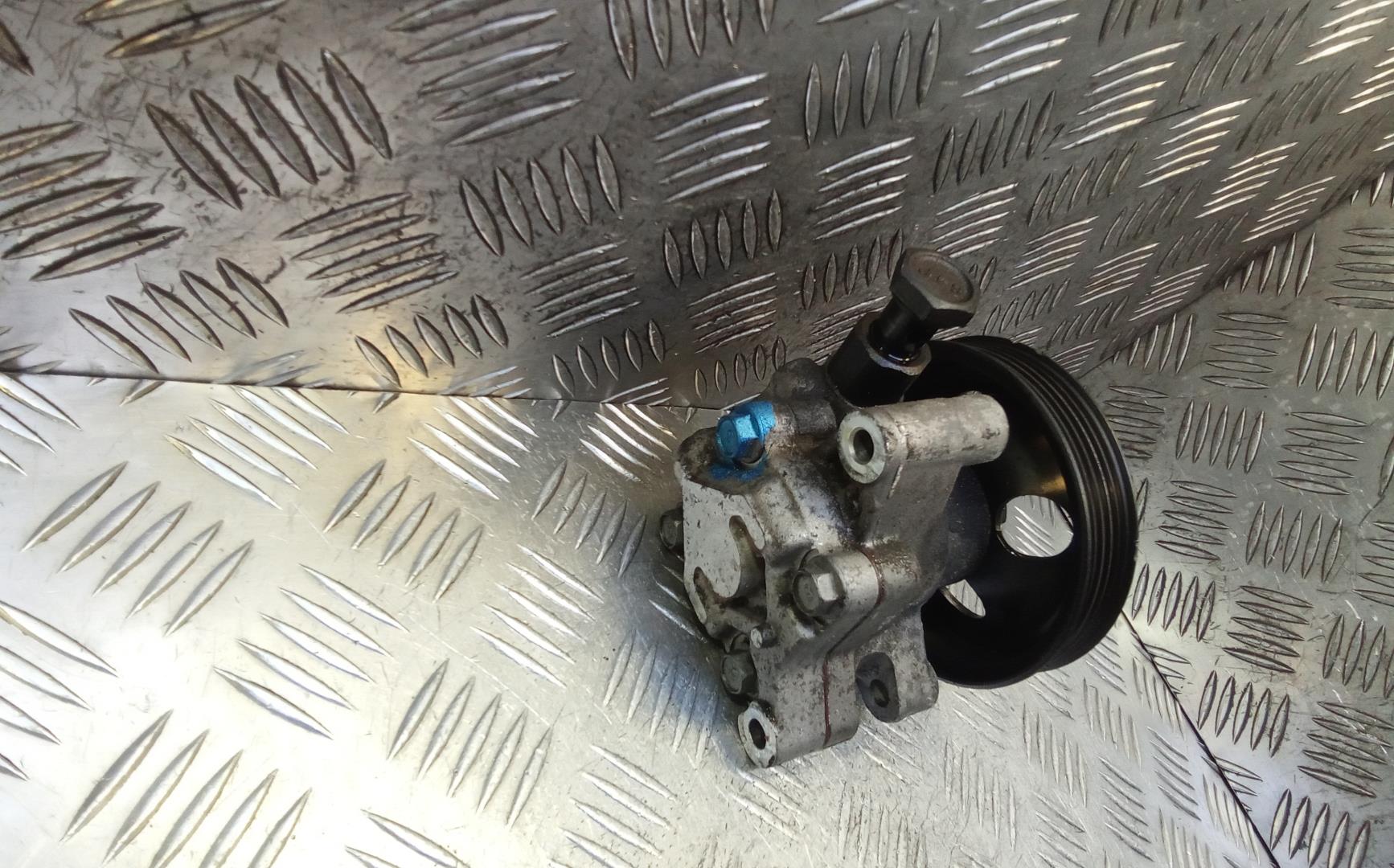 Насос ГУР (гидроусилитель руля)