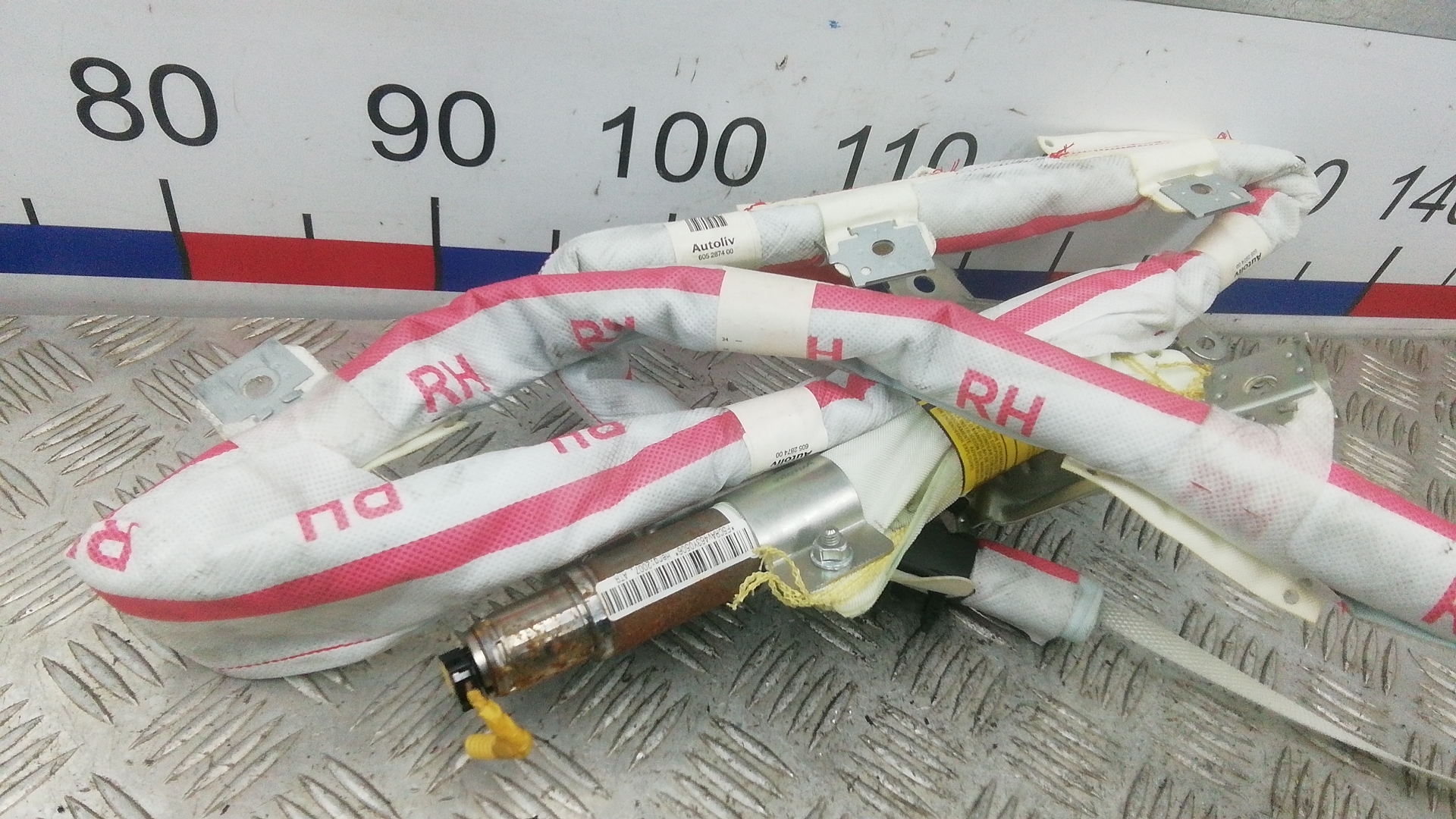 Подушка безопасности боковая (шторка)