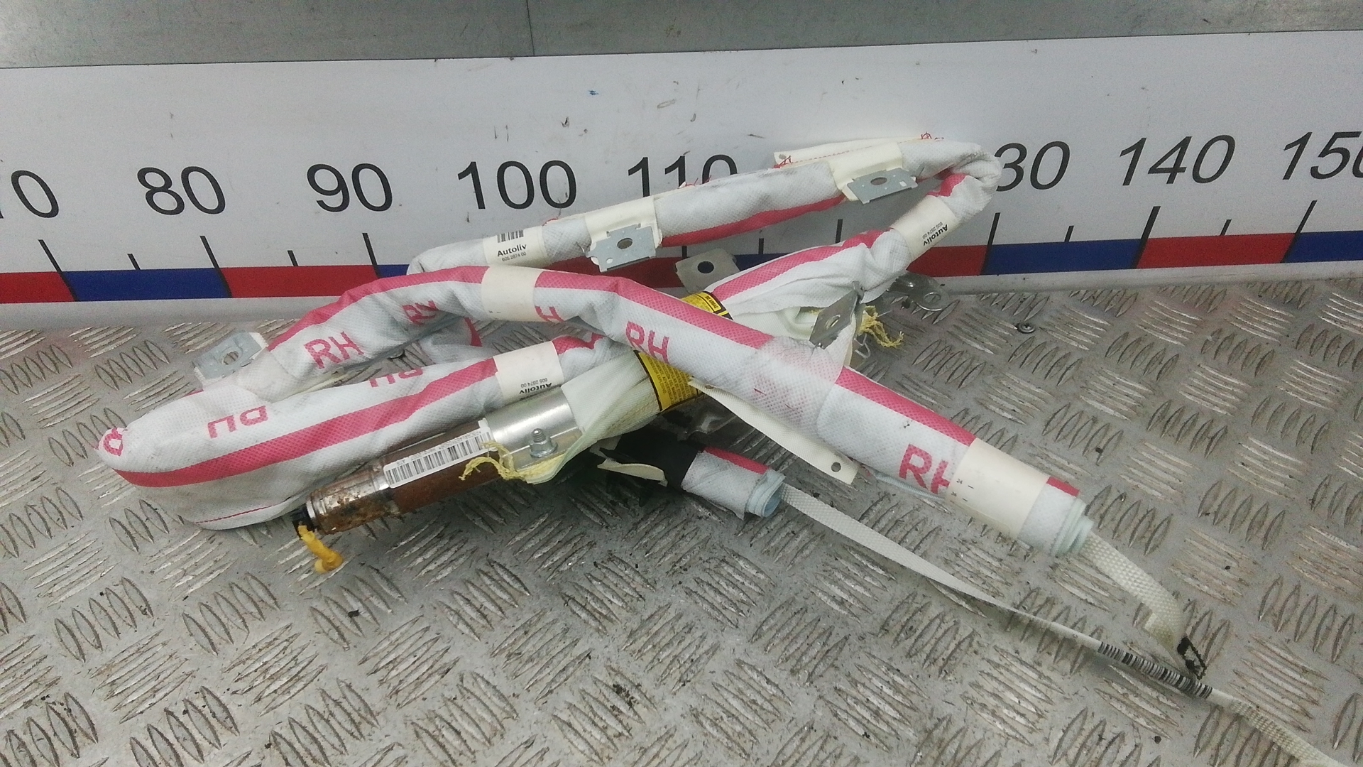 Подушка безопасности боковая (шторка)