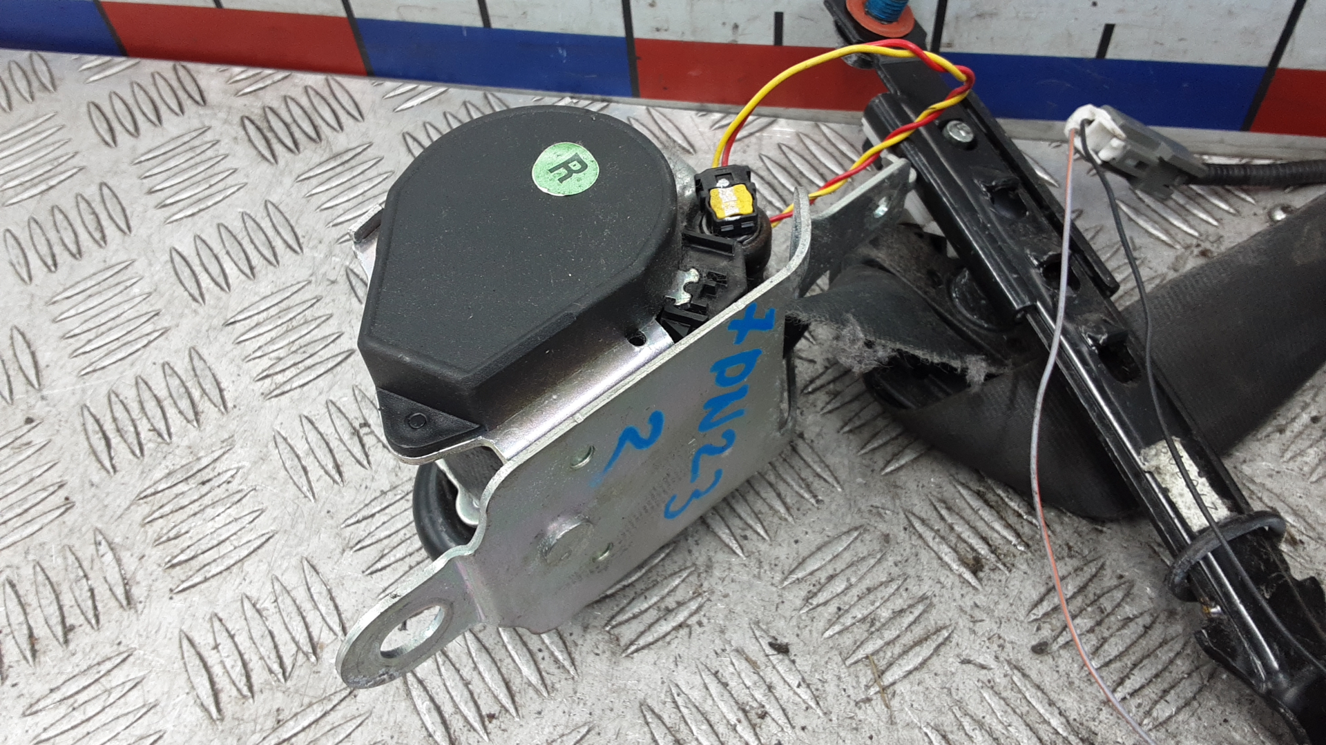 Ремень безопасности с пиропатроном