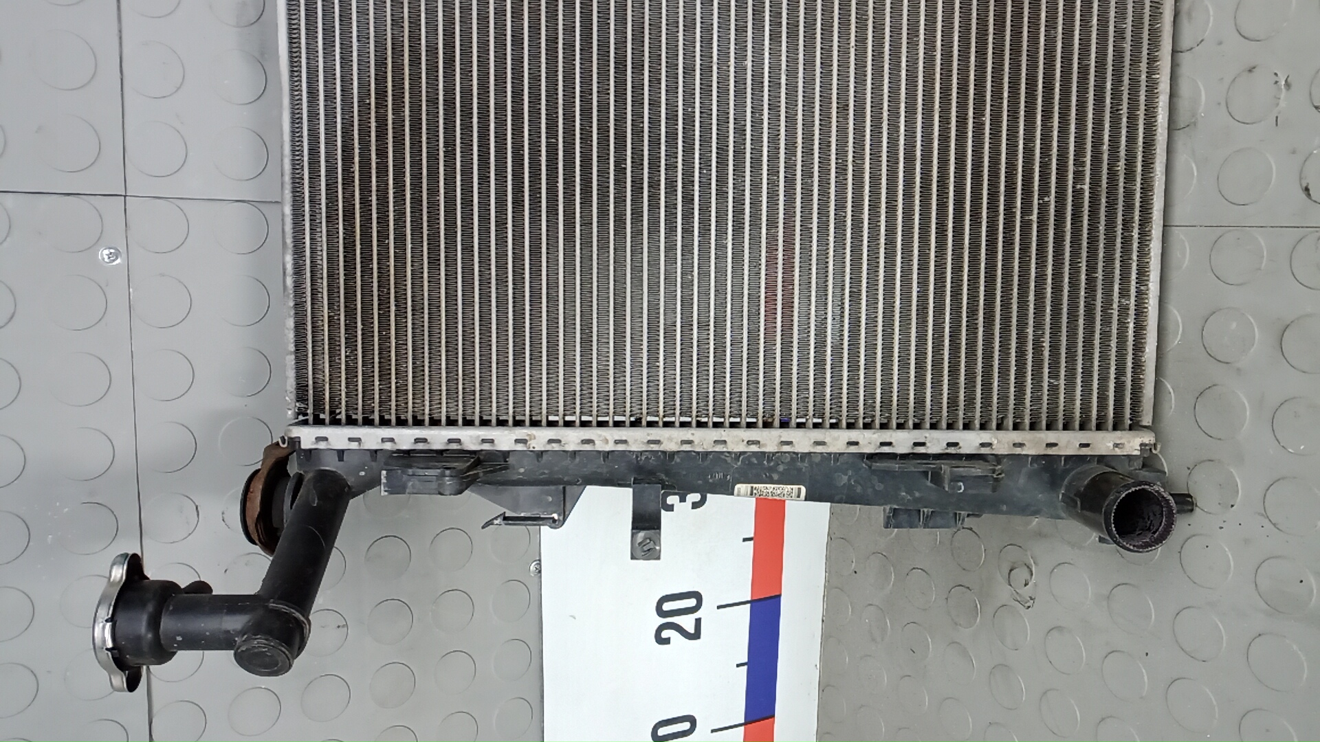 Радиатор охлаждения двигателя основной
