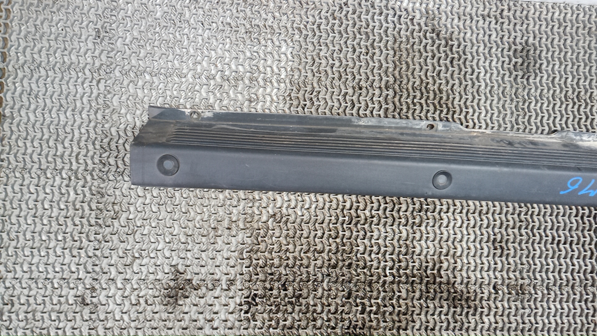 Бампер задний