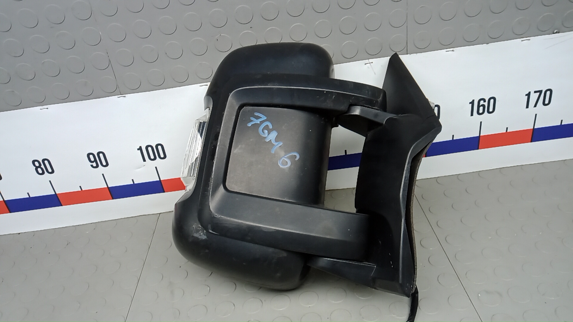 Зеркало правое электрическое