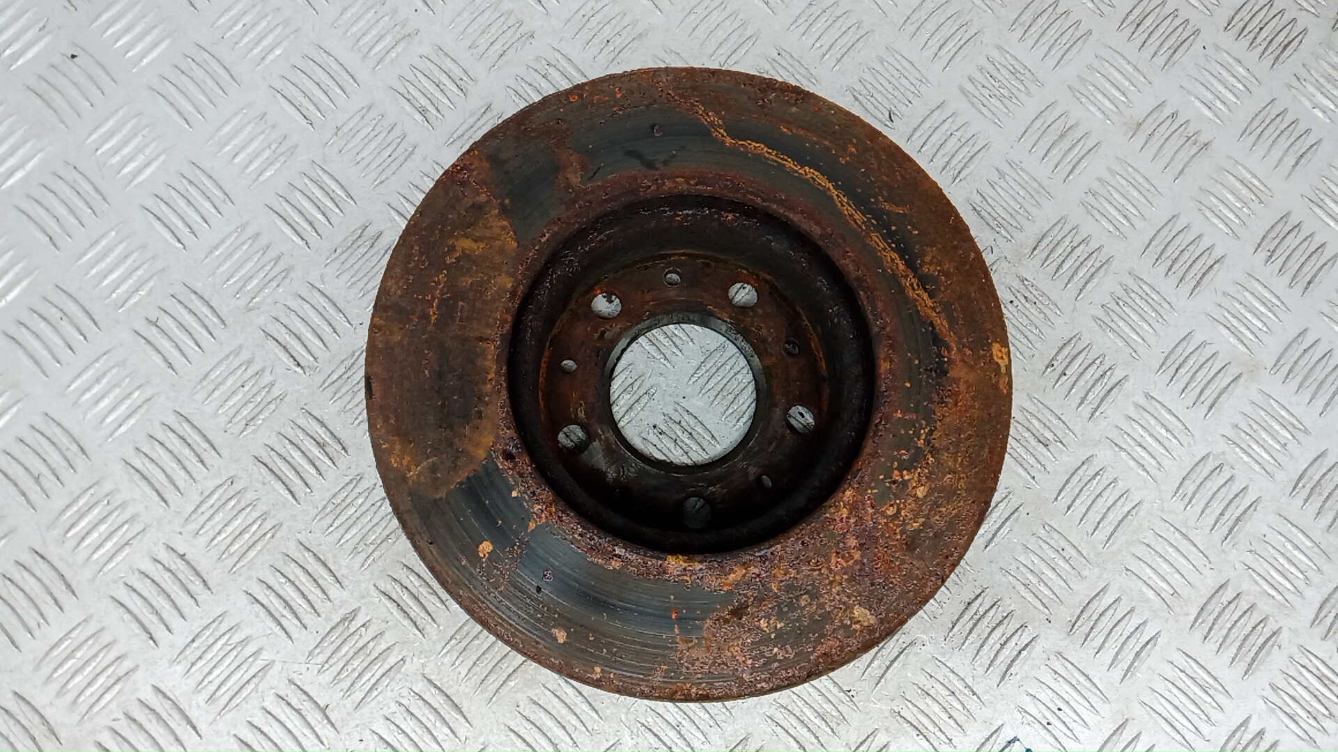 Диск тормозной передний вентилируемый