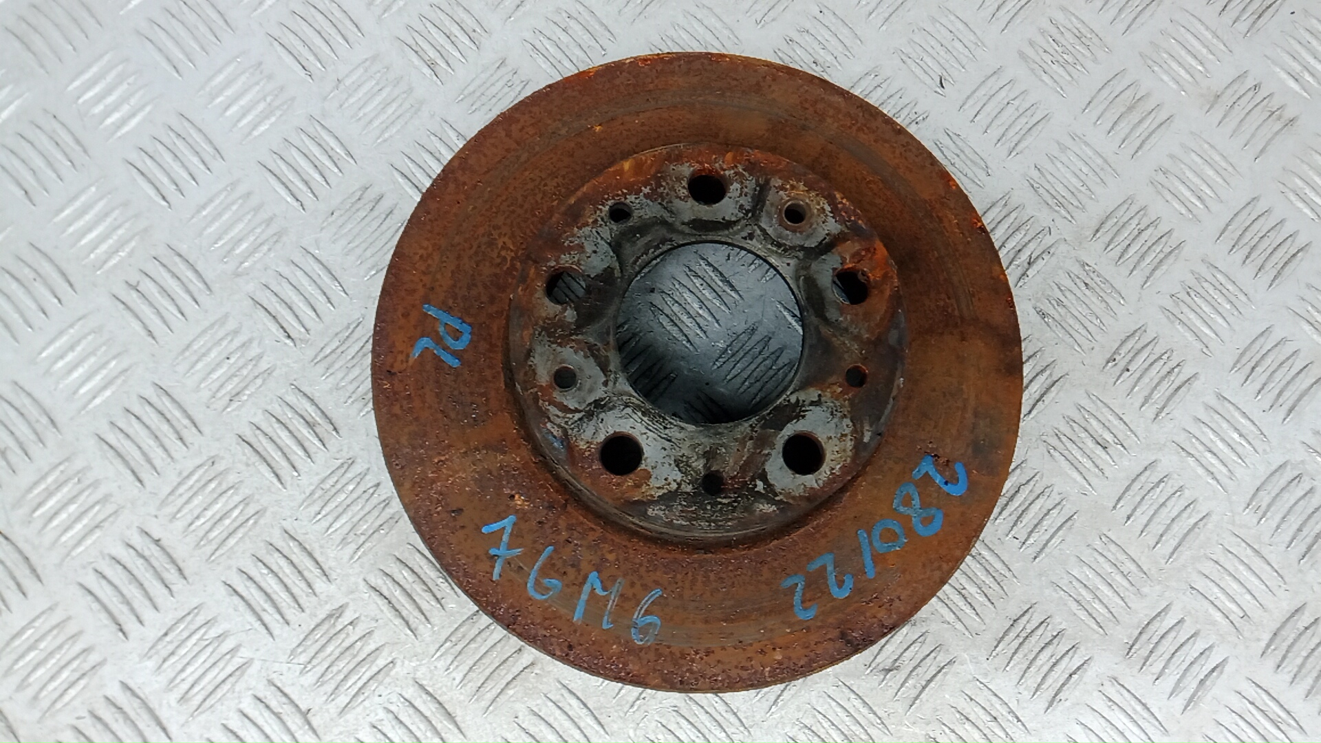 Диск тормозной передний вентилируемый