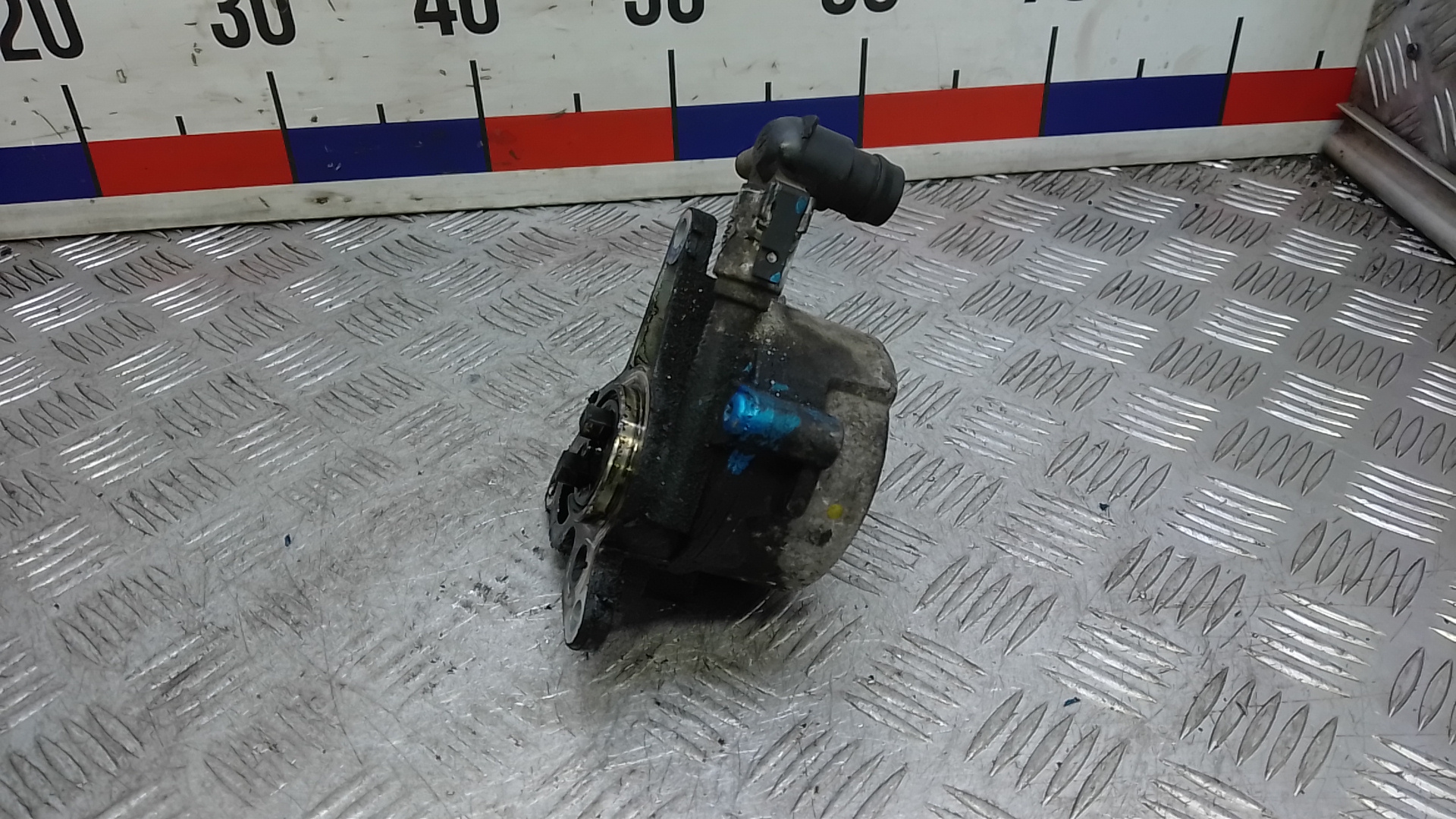 Насос вакуумный