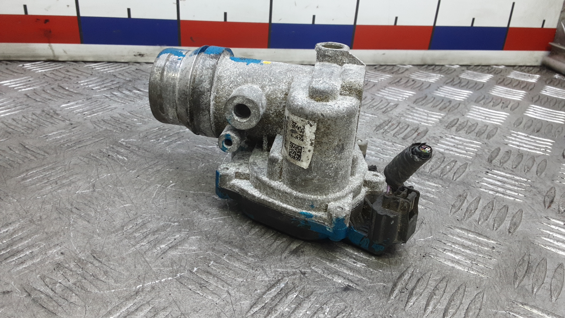 Заслонка дроссельная электрическая