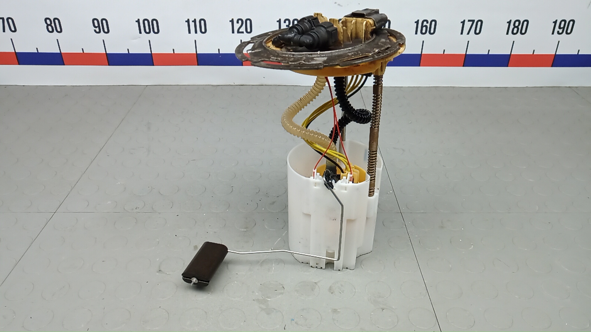 Насос топливный электрический