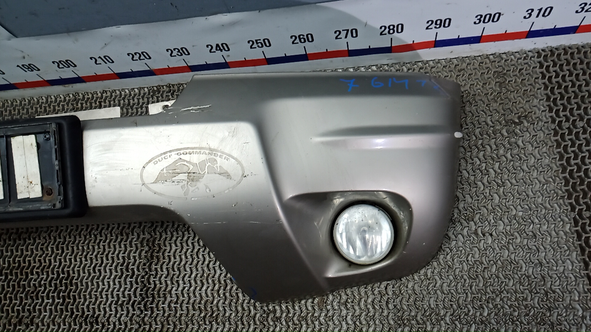 Бампер передний