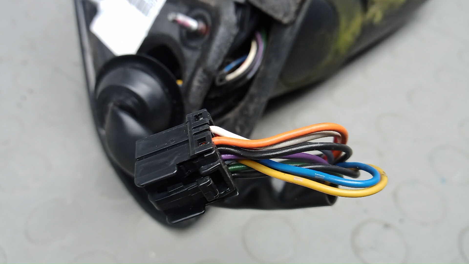 Зеркало правое электрическое