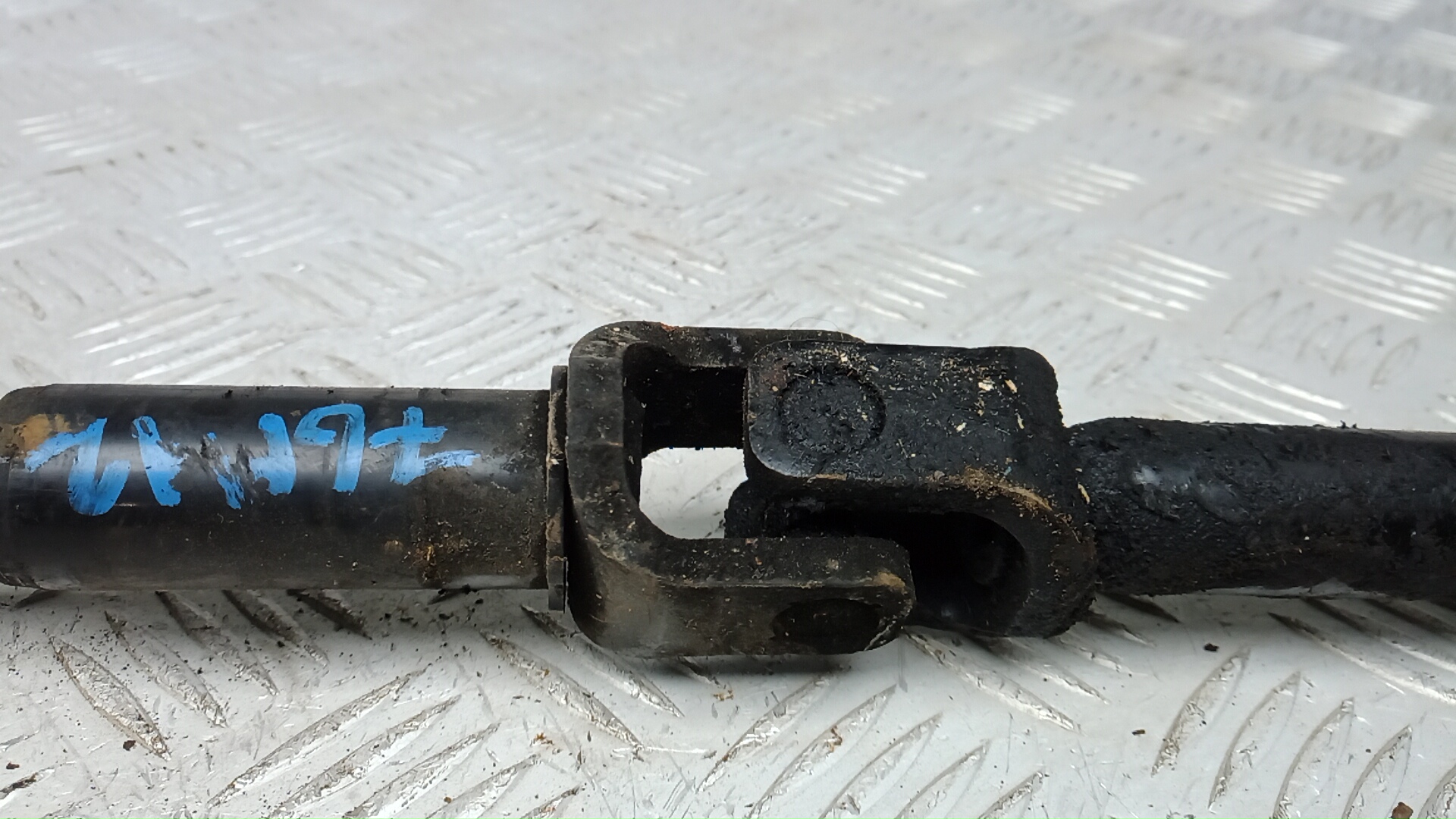 Кардан рулевой