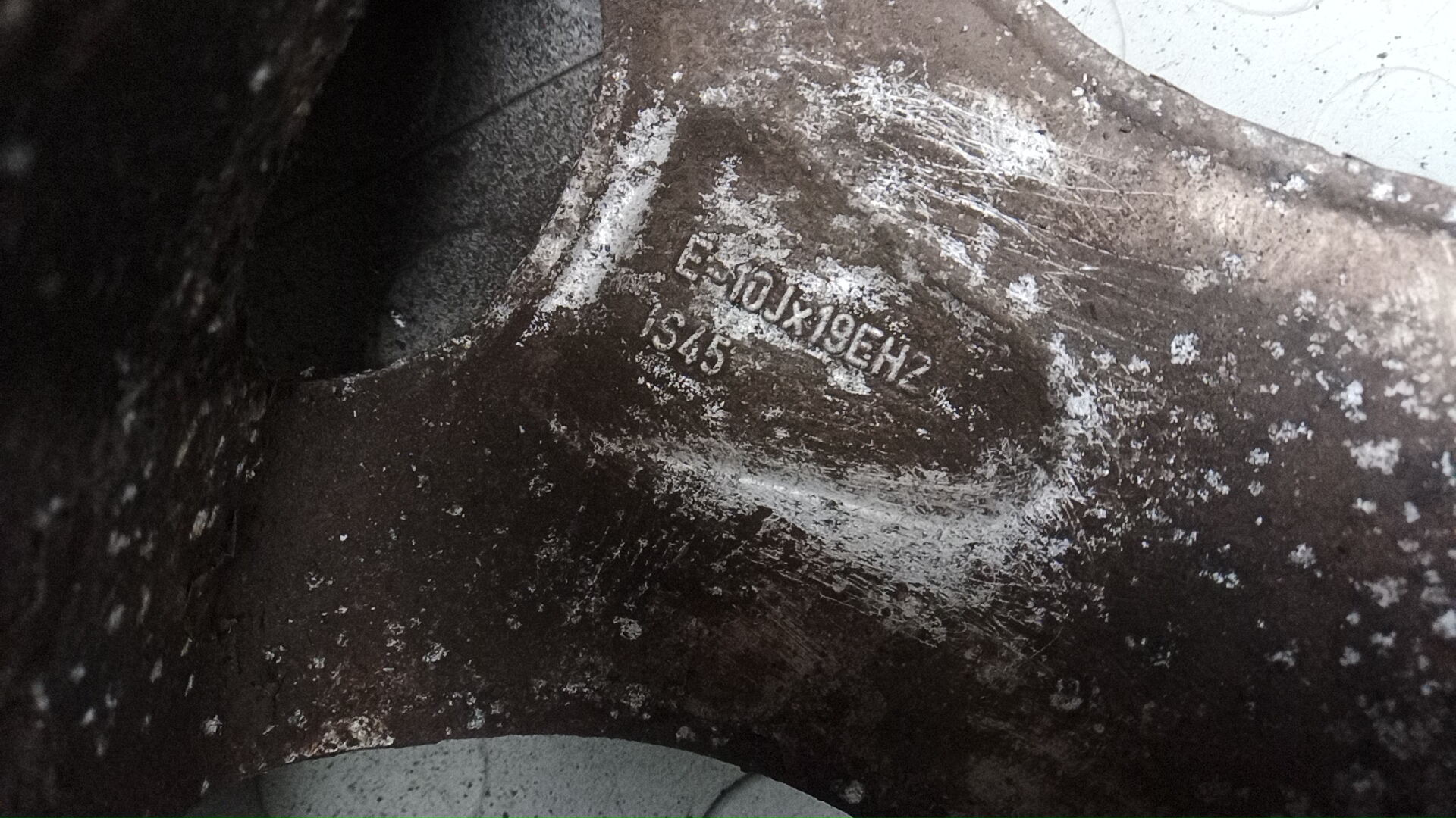 Диск колесный литой легкий сплав