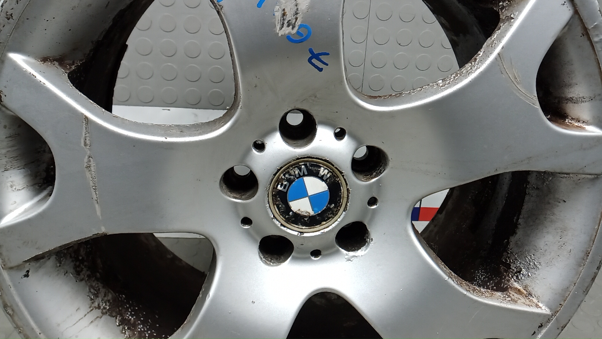 Диск колесный литой легкий сплав