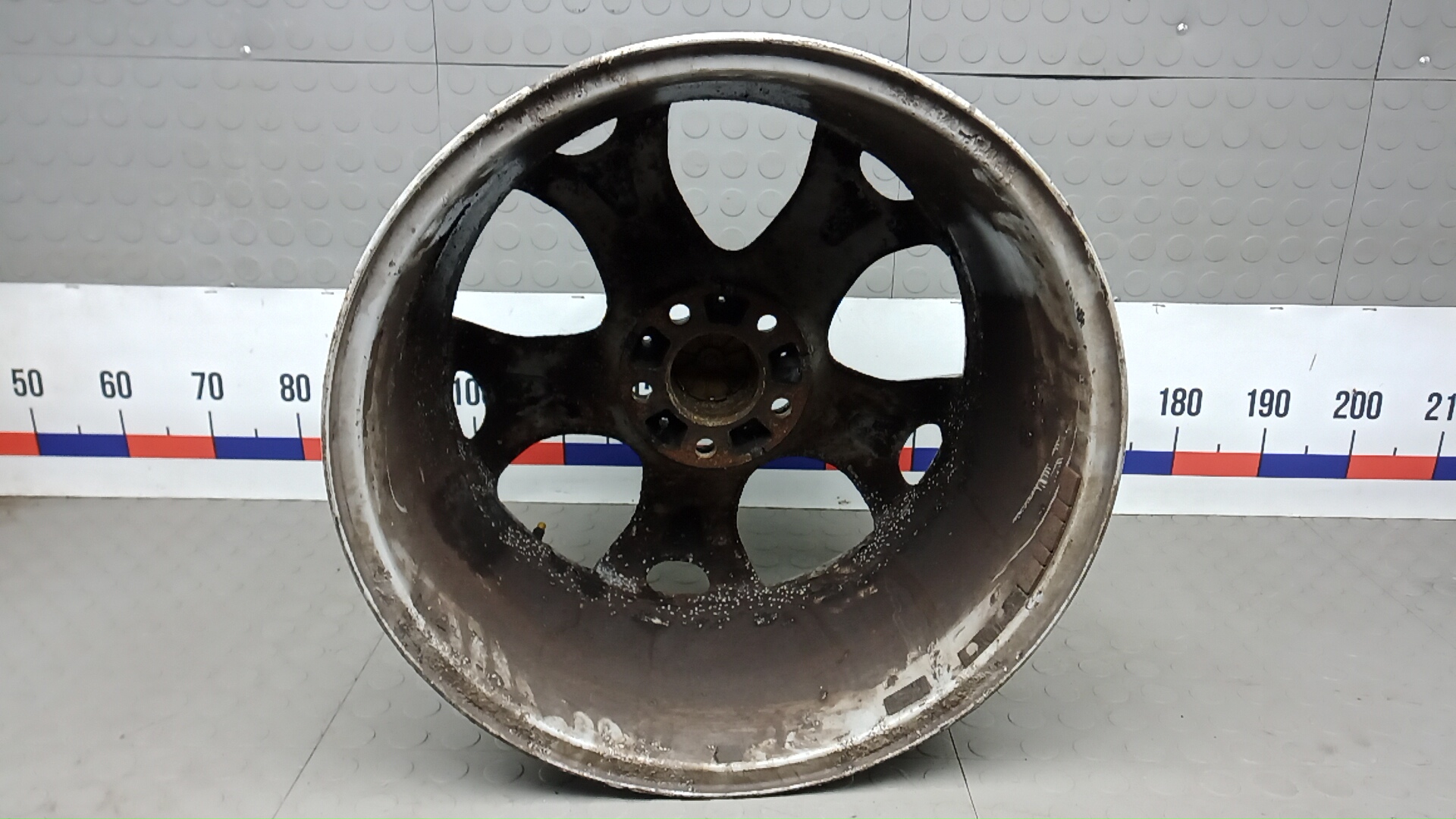 Диск колесный литой легкий сплав