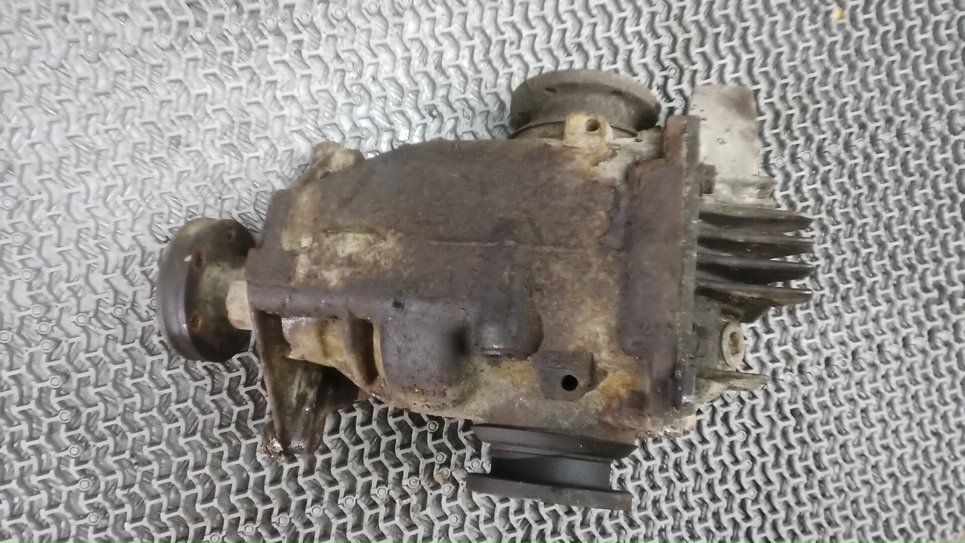 Редуктор заднего моста